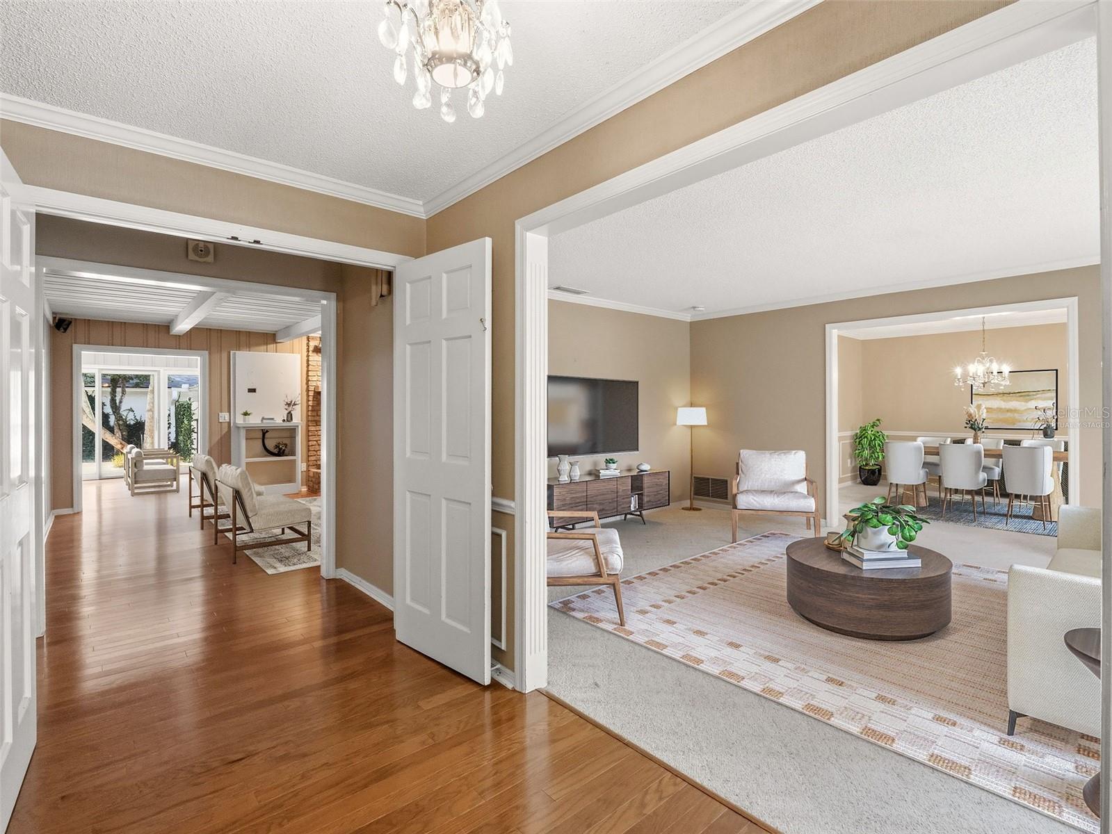 SOUTHERN OAKS - Residential