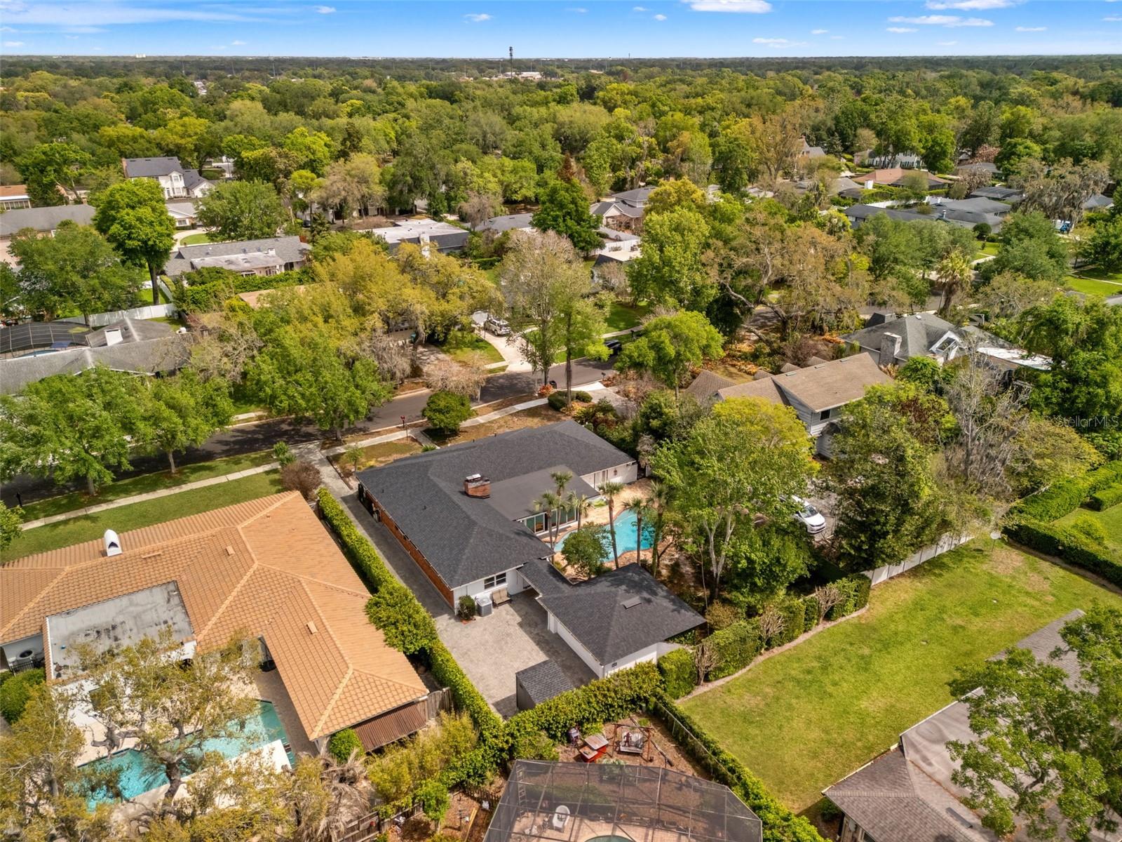 SOUTHERN OAKS - Residential