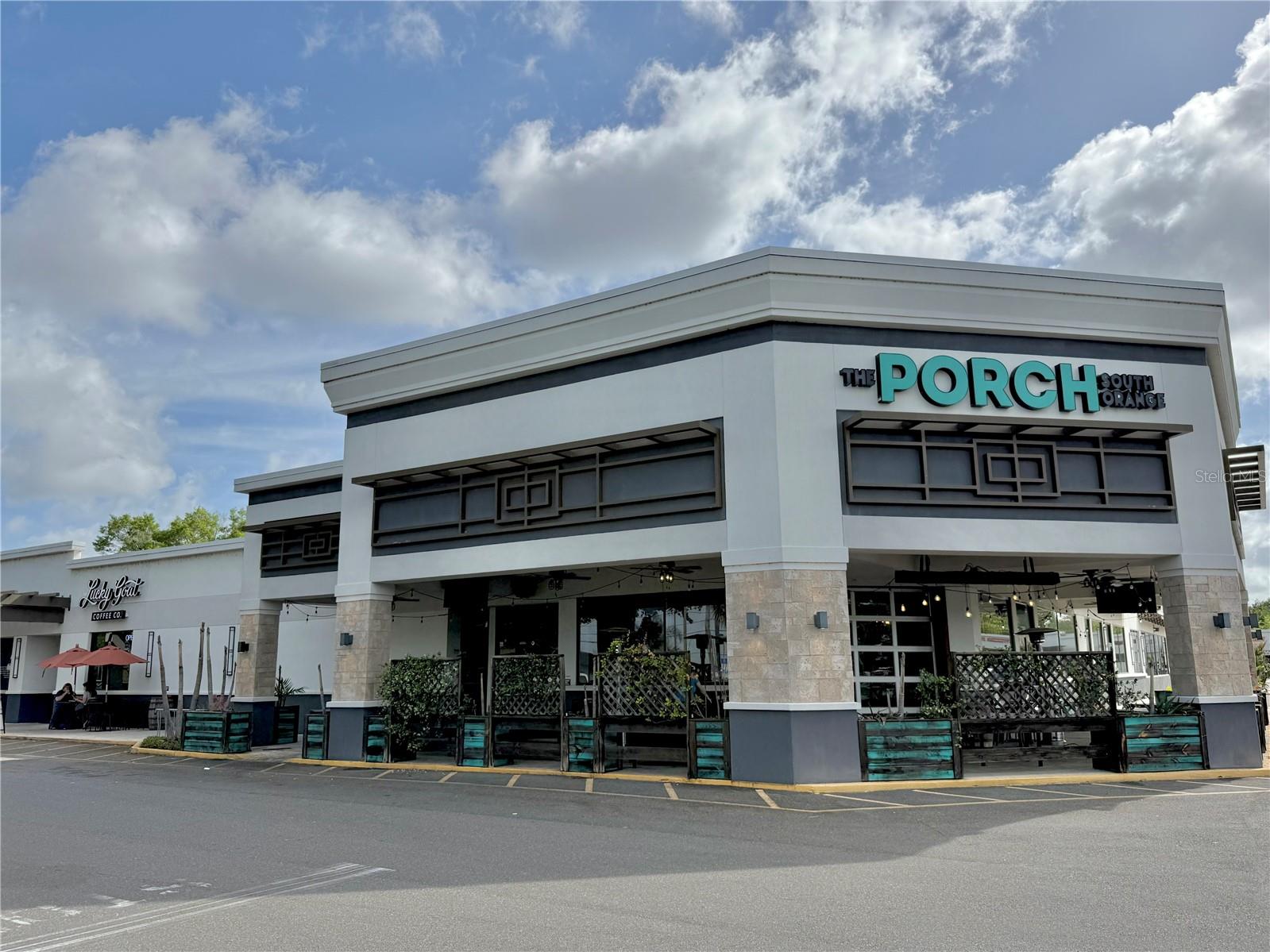 SOUTHERN OAKS - Residential