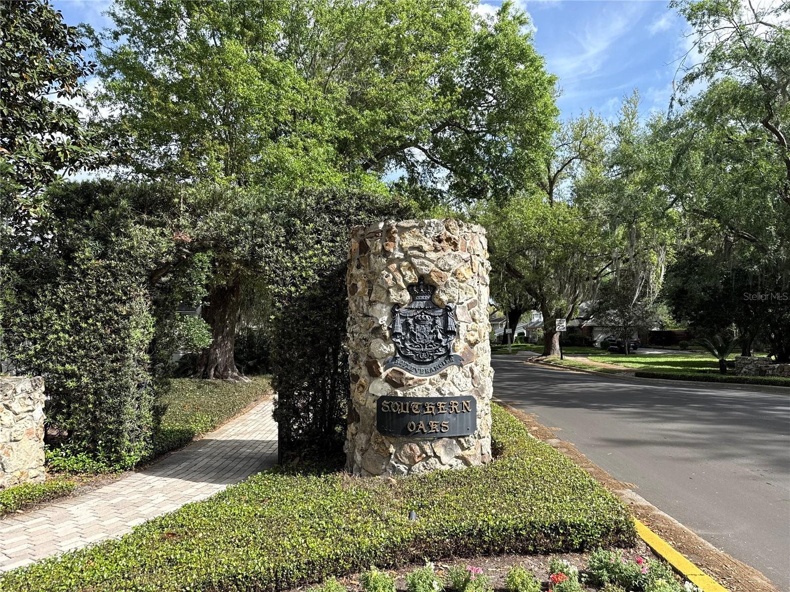 SOUTHERN OAKS - Residential