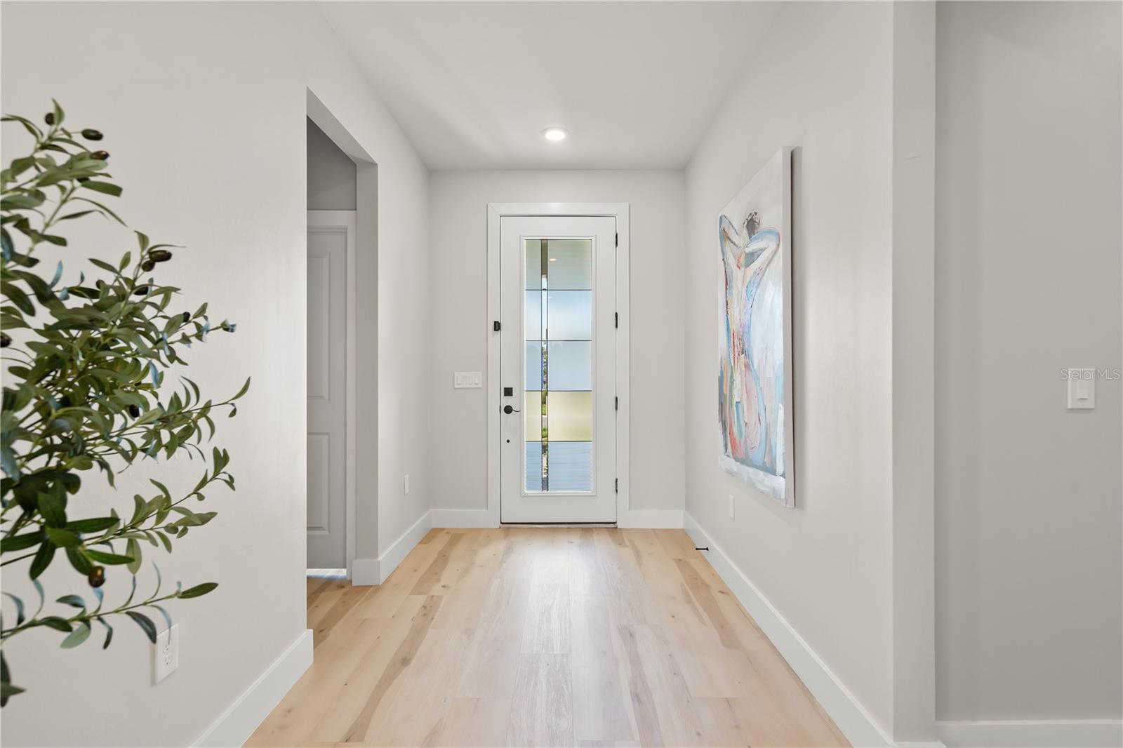 2546 BUCKTHORN LOOP