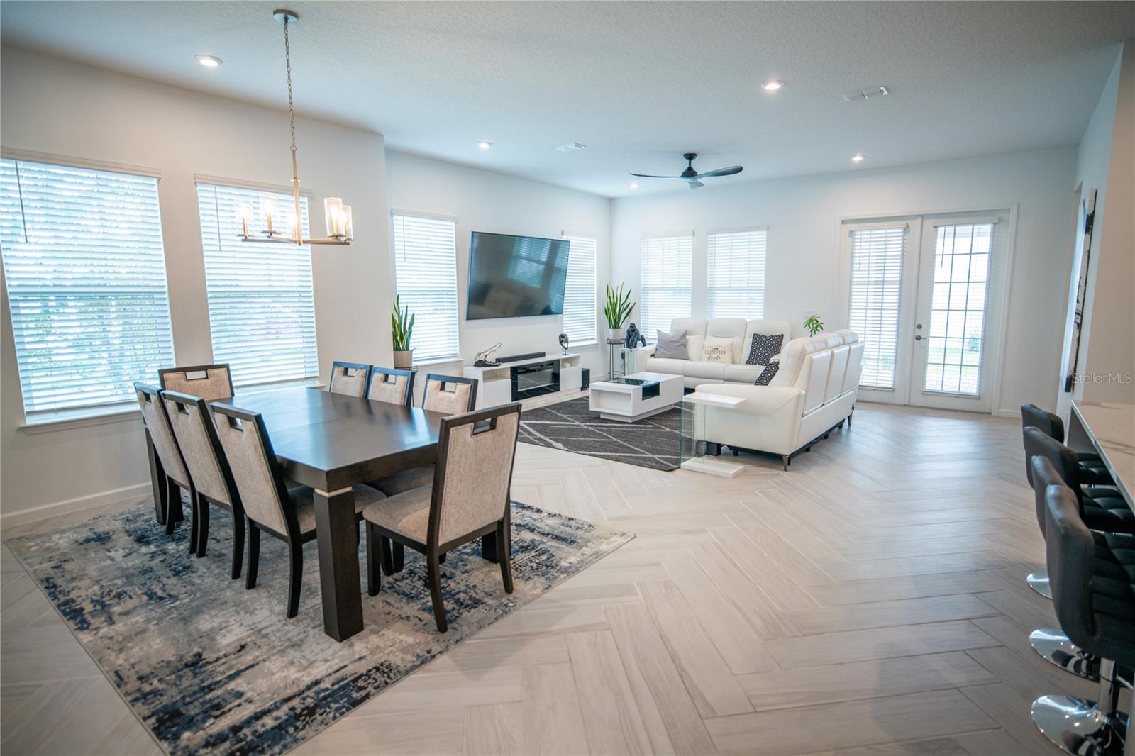 CELEBRATION ISLAND VILLAGE PH 1B - Residential