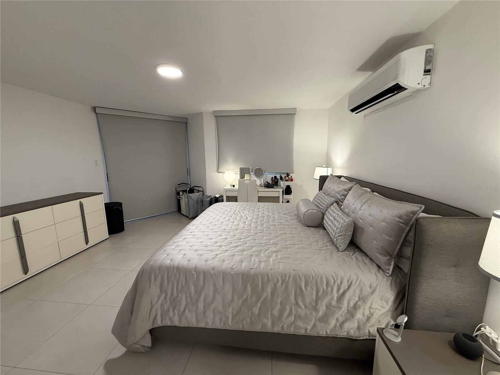 JARDINES DE MONTEHIEDRA - Residential Lease