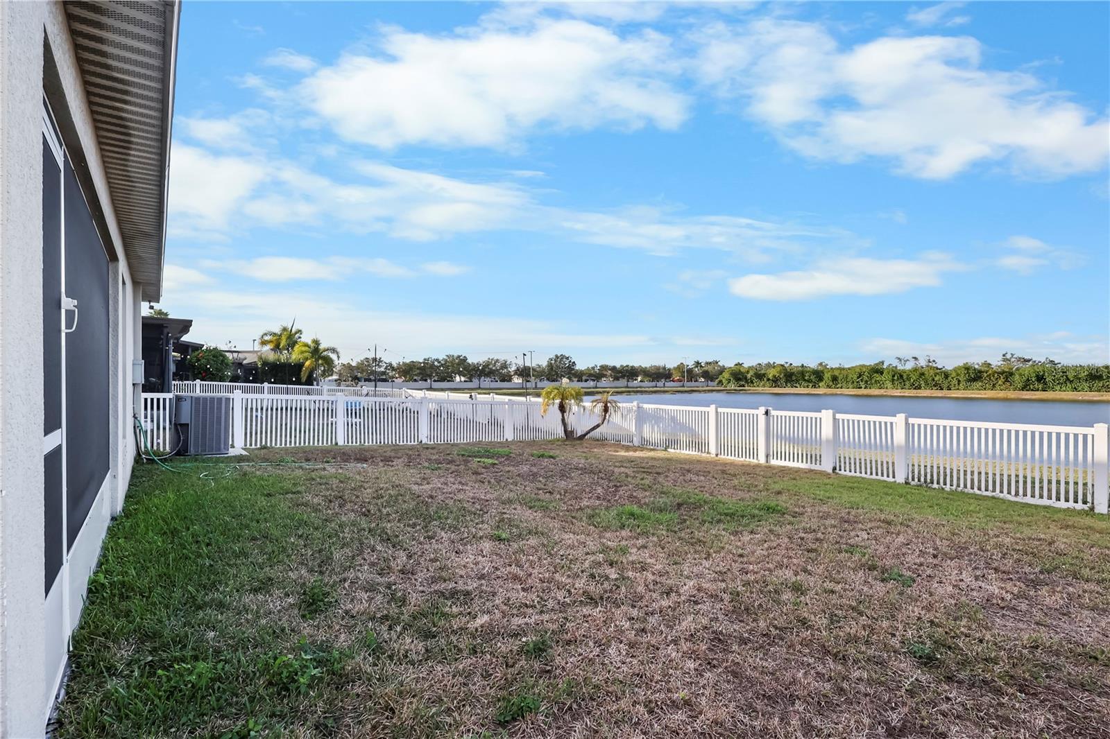 BAHIA LAKES PH 1 - Residential Lease