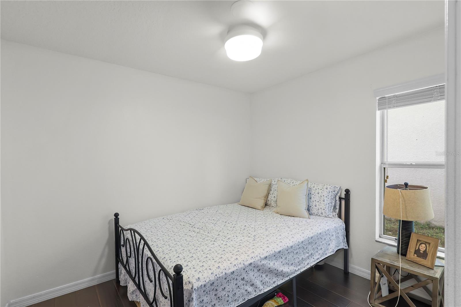 BAHIA LAKES PH 1 - Residential Lease