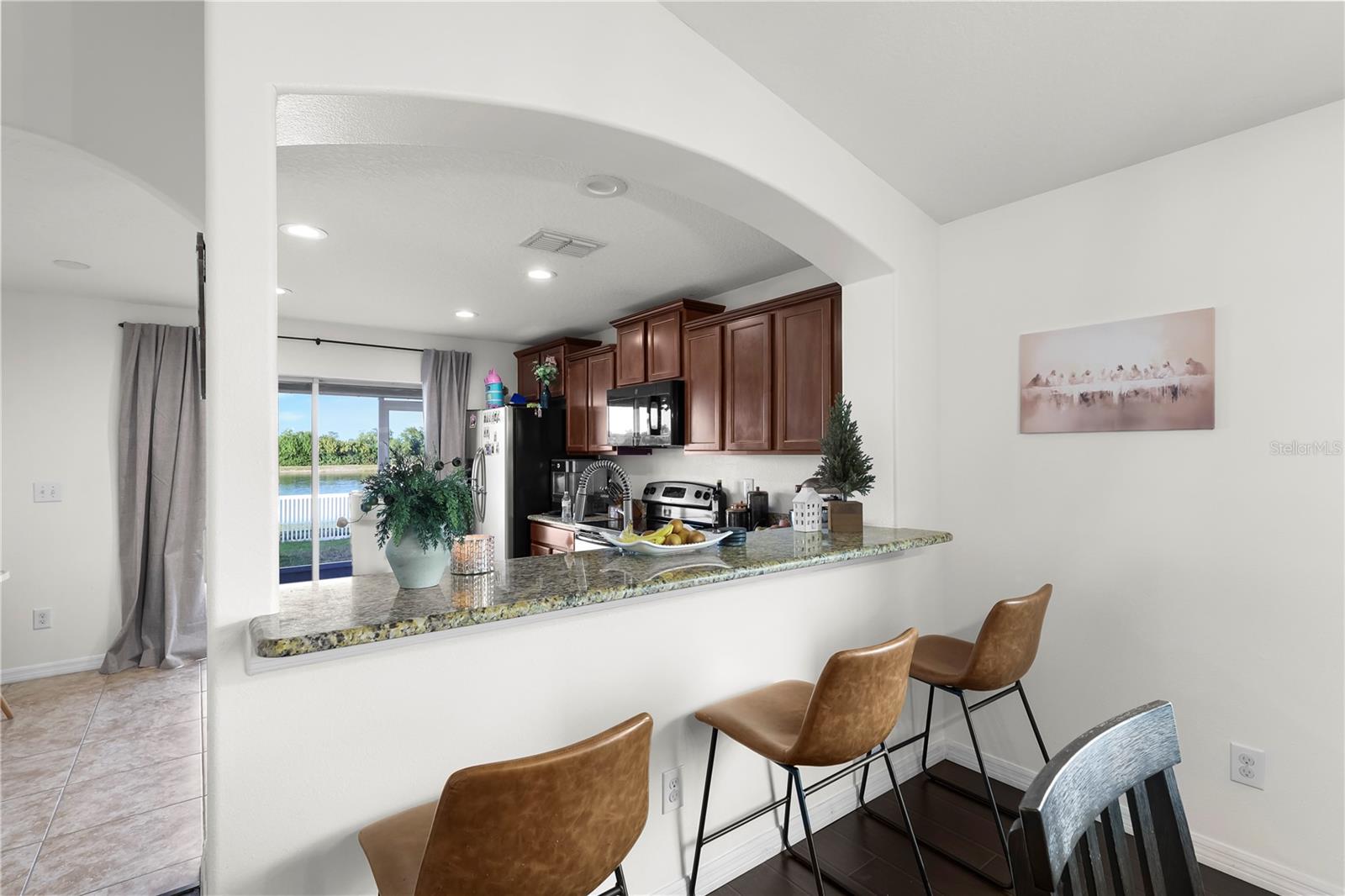 BAHIA LAKES PH 1 - Residential Lease