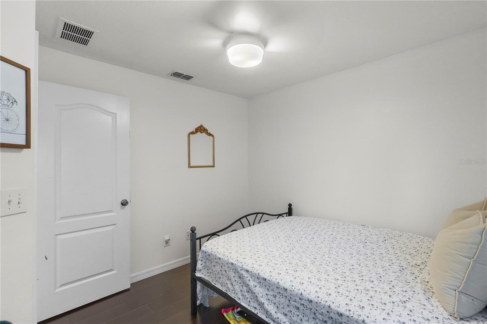 BAHIA LAKES PH 1 - Residential Lease