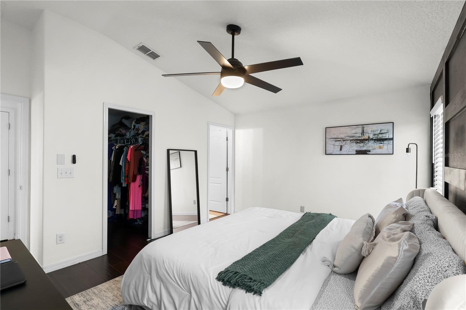 BAHIA LAKES PH 1 - Residential Lease