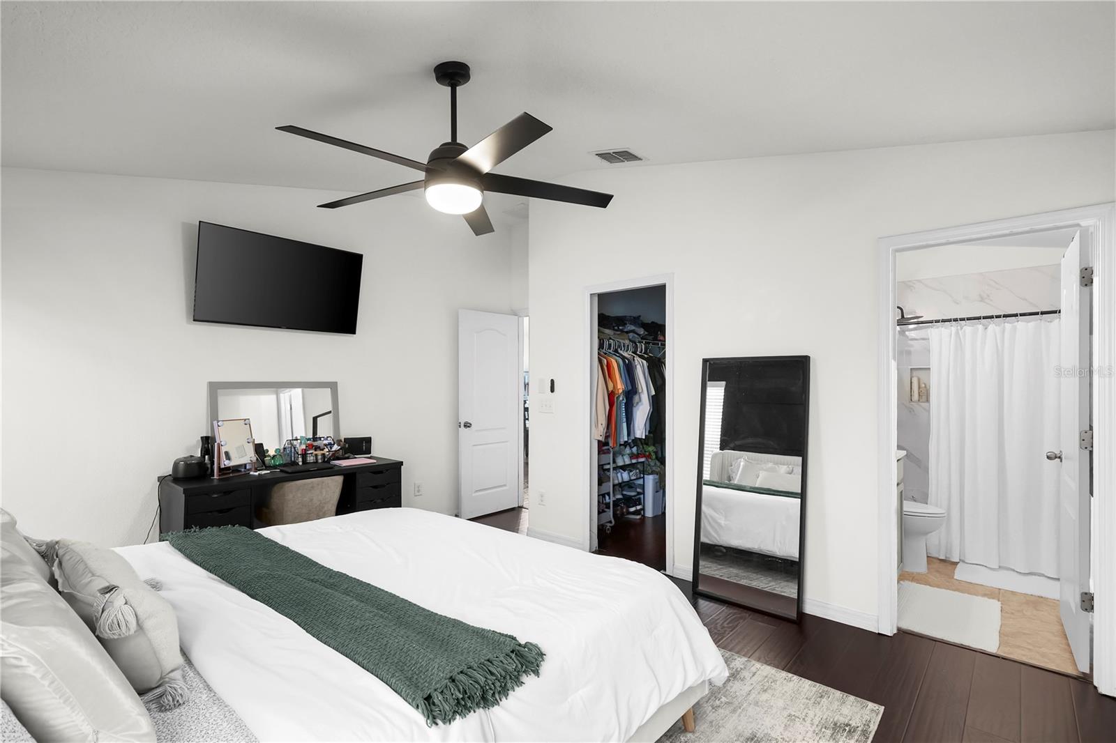 BAHIA LAKES PH 1 - Residential Lease