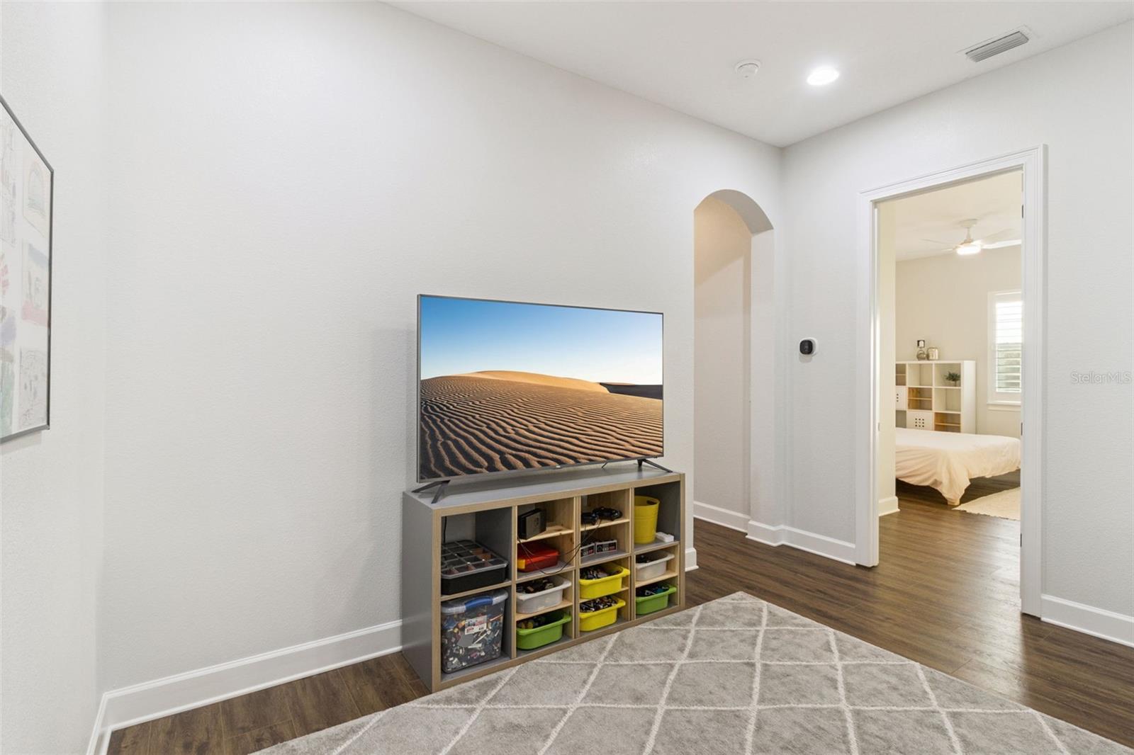 AVALON PARK VILLAGE 06 - Residential