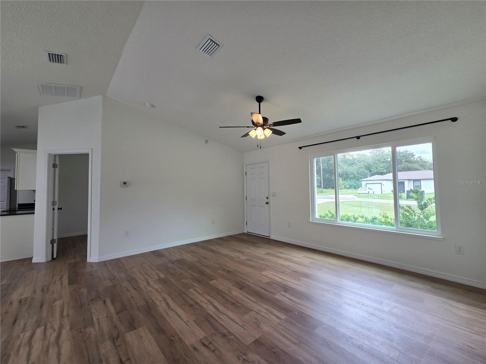 353 FISHER WAY
