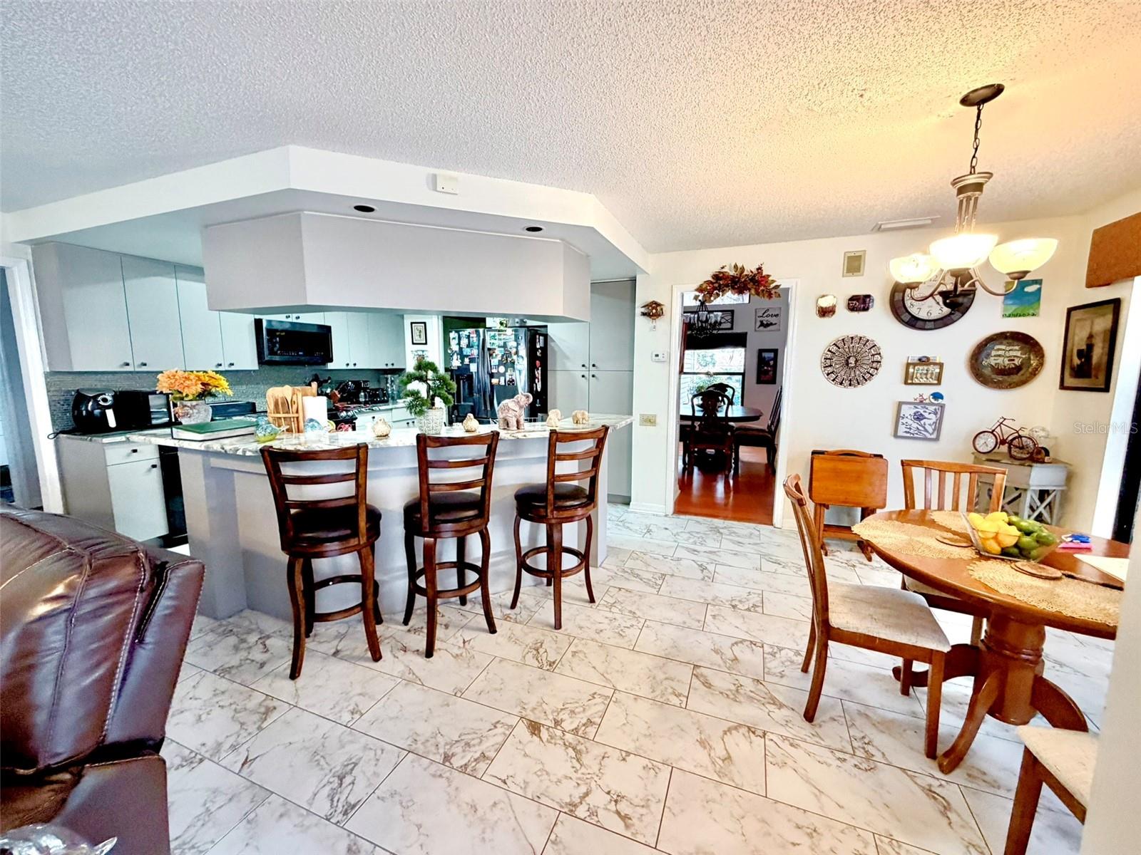 FAIRWAY VILLAGE PINEBARK SUB - Residential