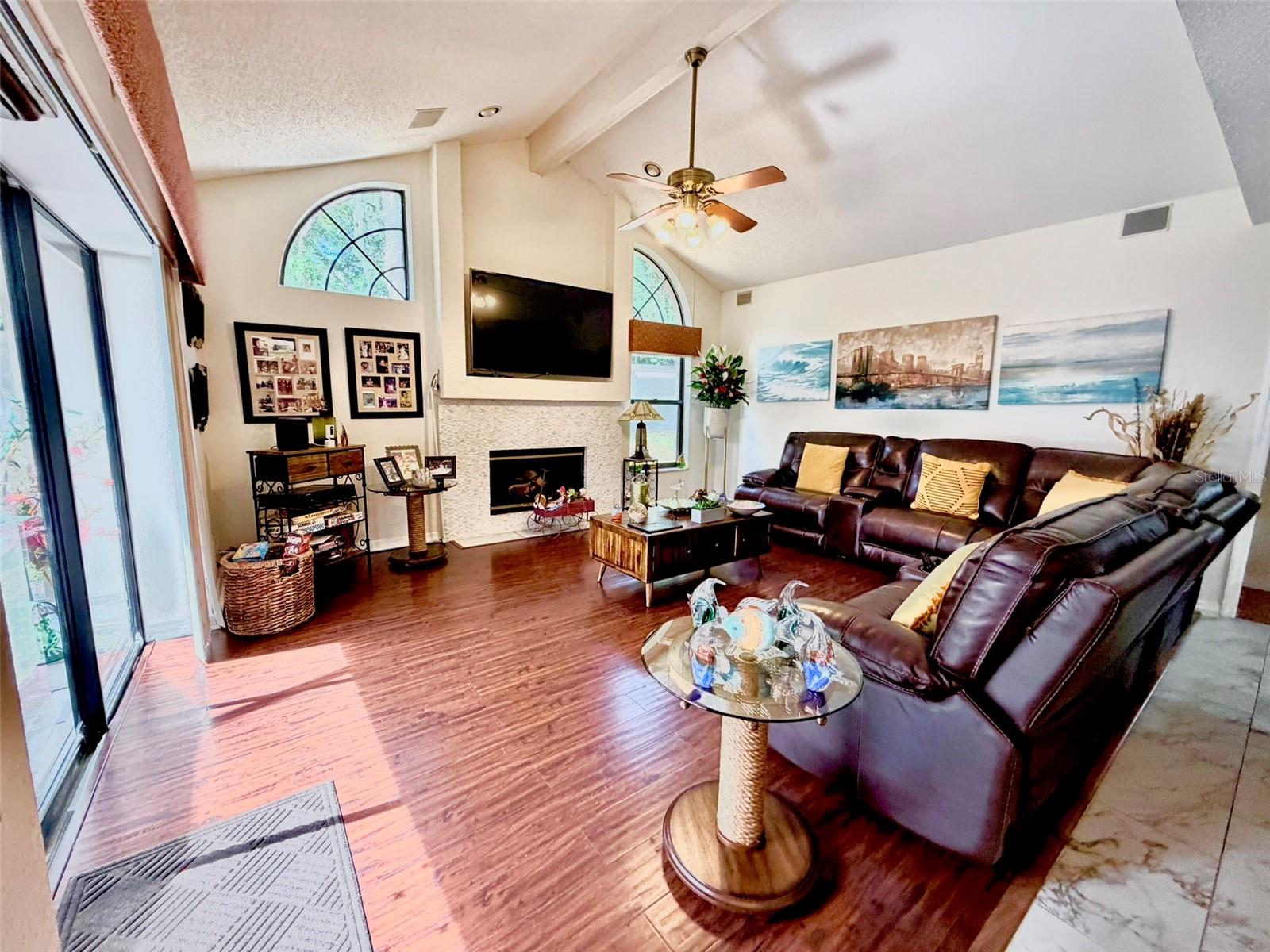 FAIRWAY VILLAGE PINEBARK SUB - Residential