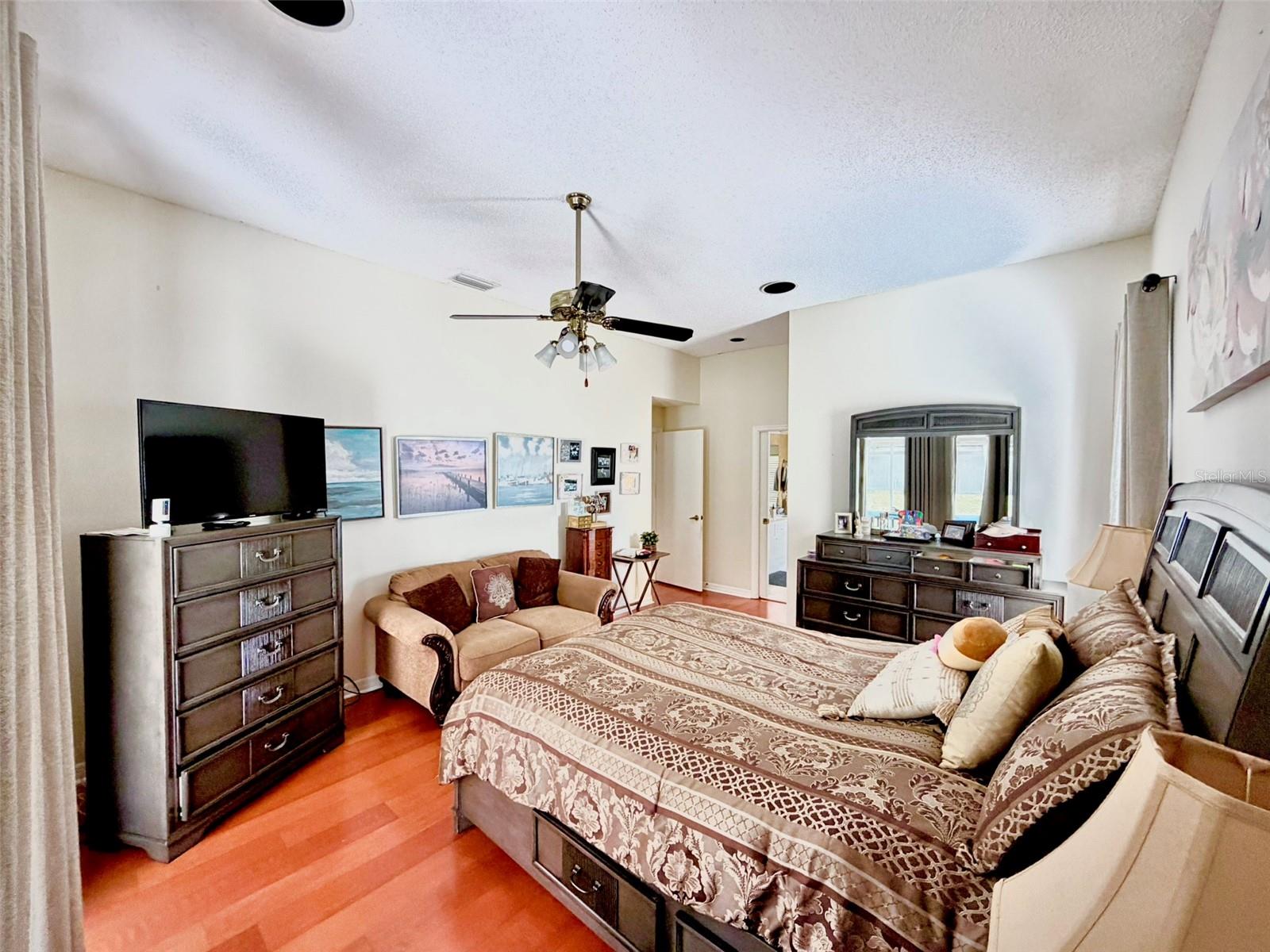 FAIRWAY VILLAGE PINEBARK SUB - Residential