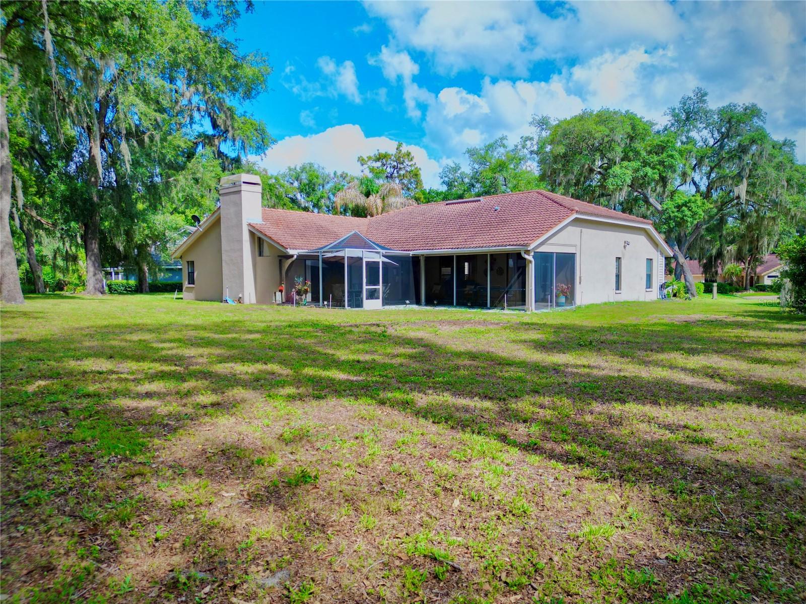 FAIRWAY VILLAGE PINEBARK SUB - Residential