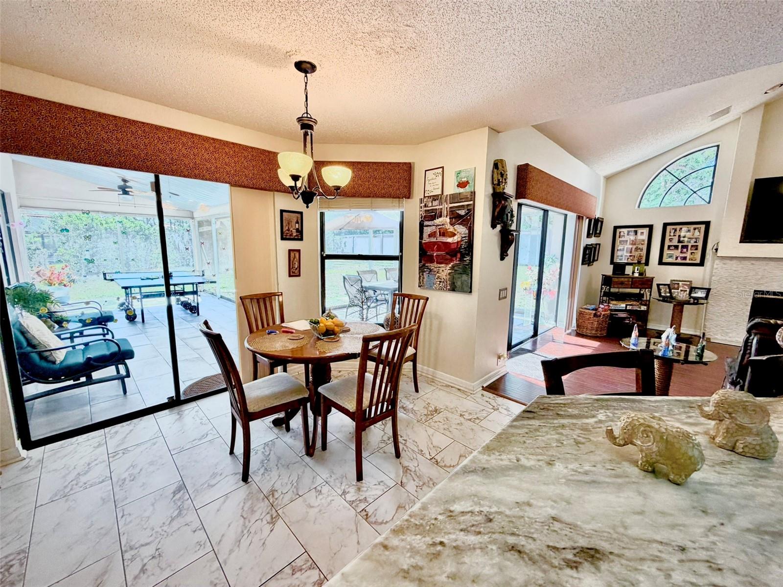 FAIRWAY VILLAGE PINEBARK SUB - Residential