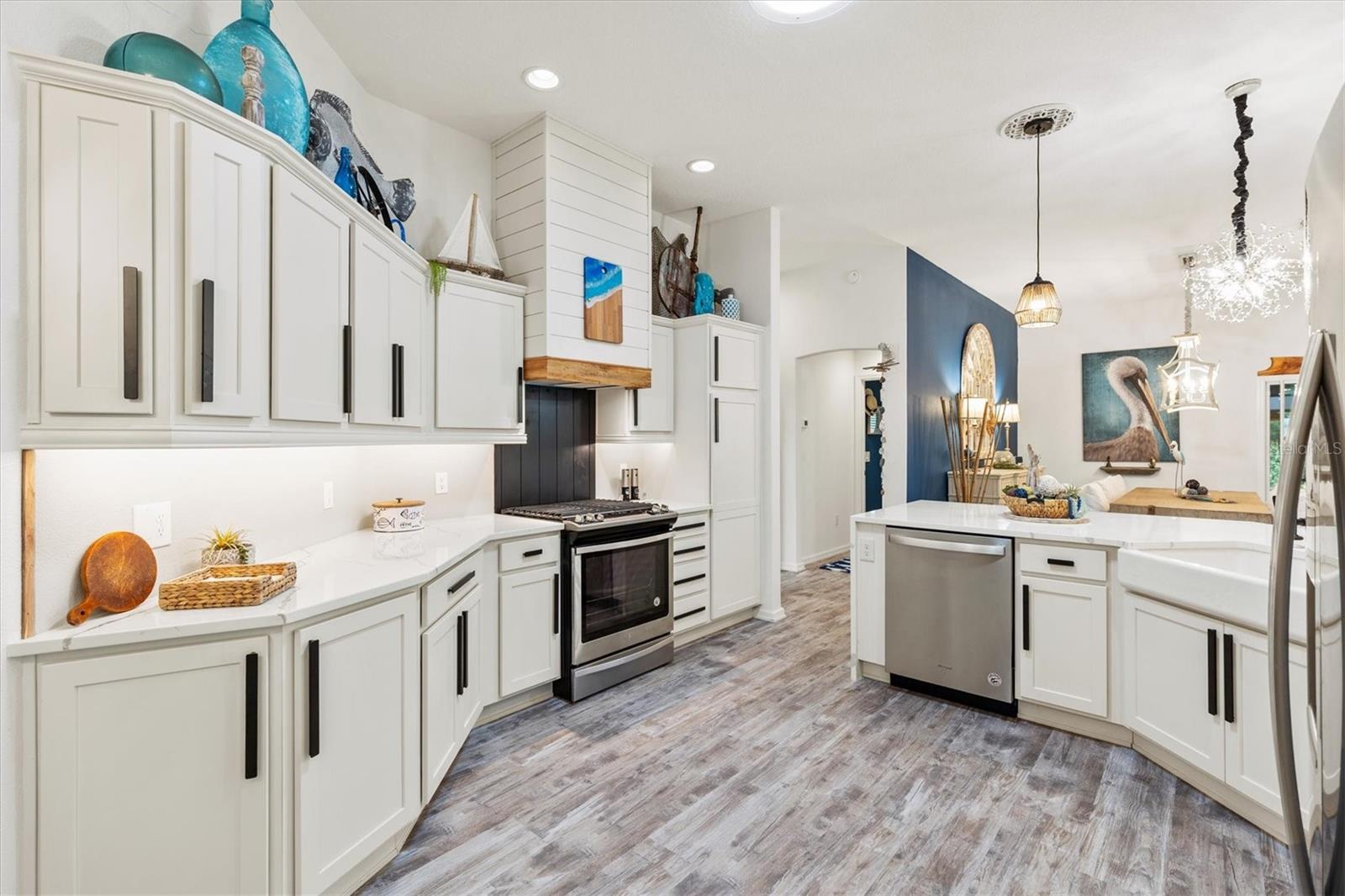 VILLAGE/FENNEY UN #5 - Residential