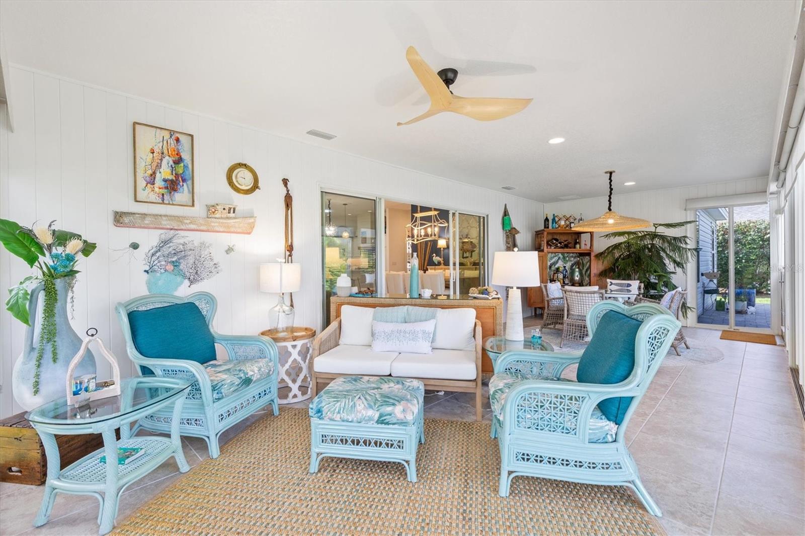 VILLAGE/FENNEY UN #5 - Residential