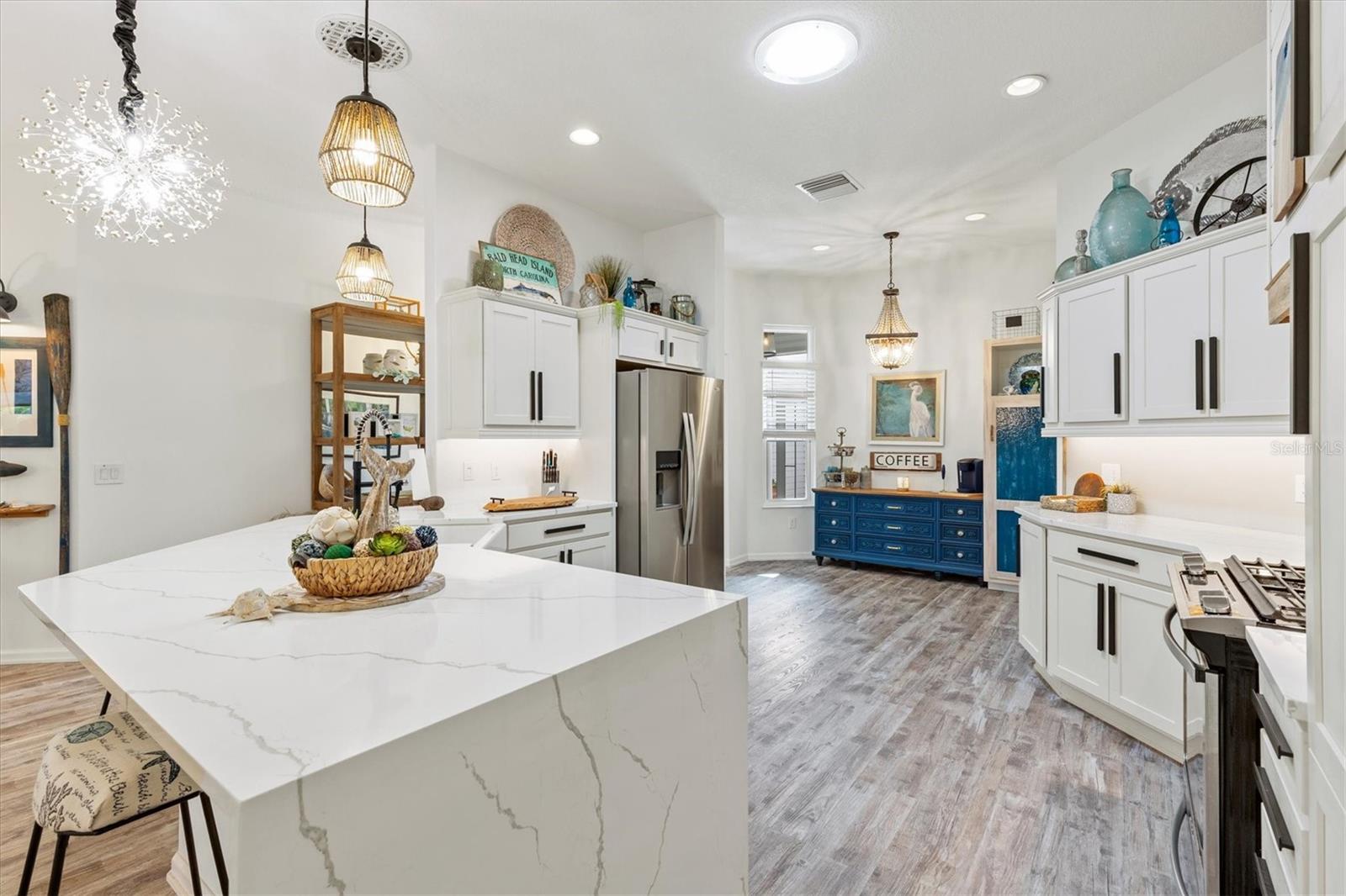 VILLAGE/FENNEY UN #5 - Residential