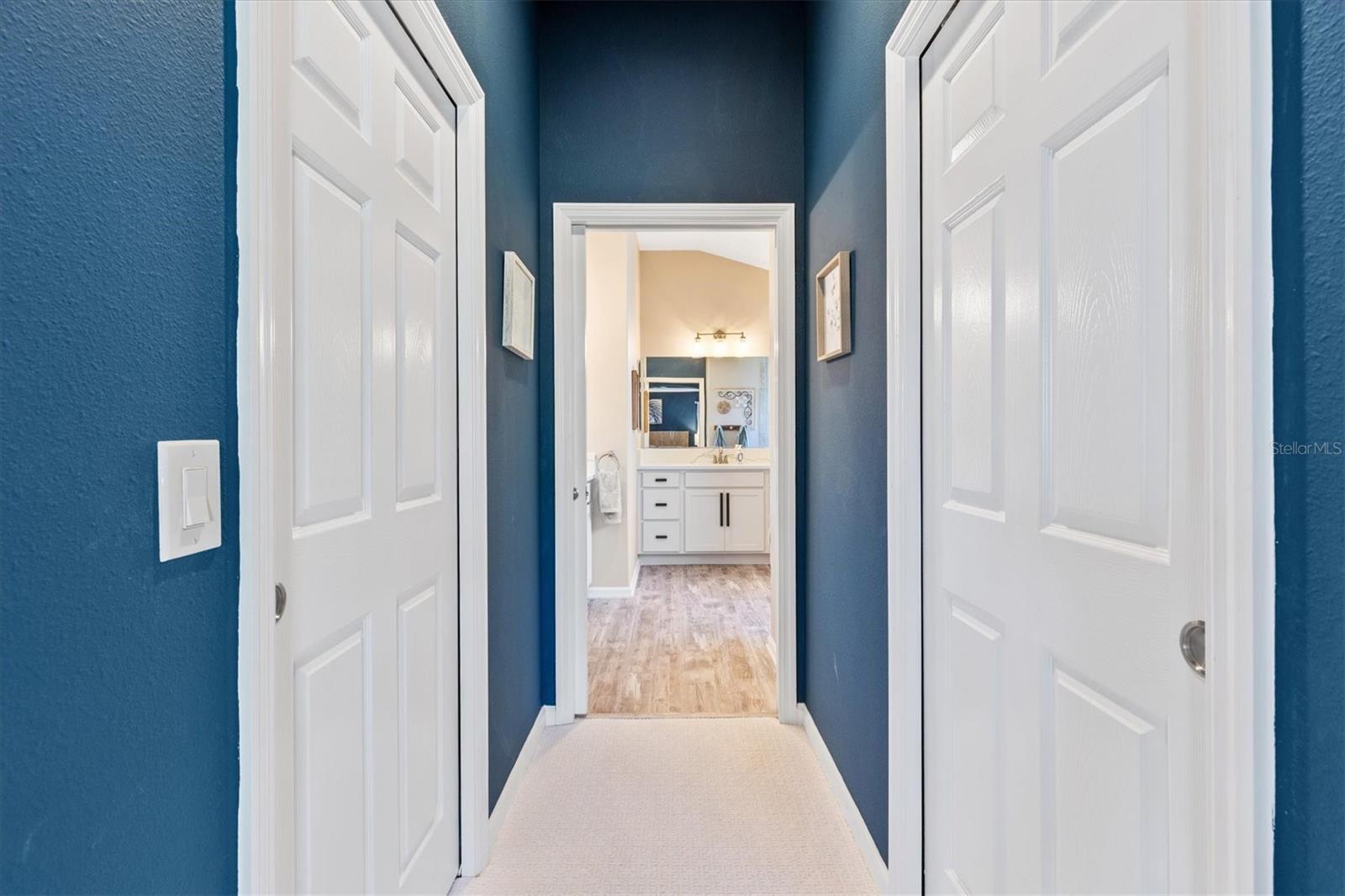 VILLAGE/FENNEY UN #5 - Residential