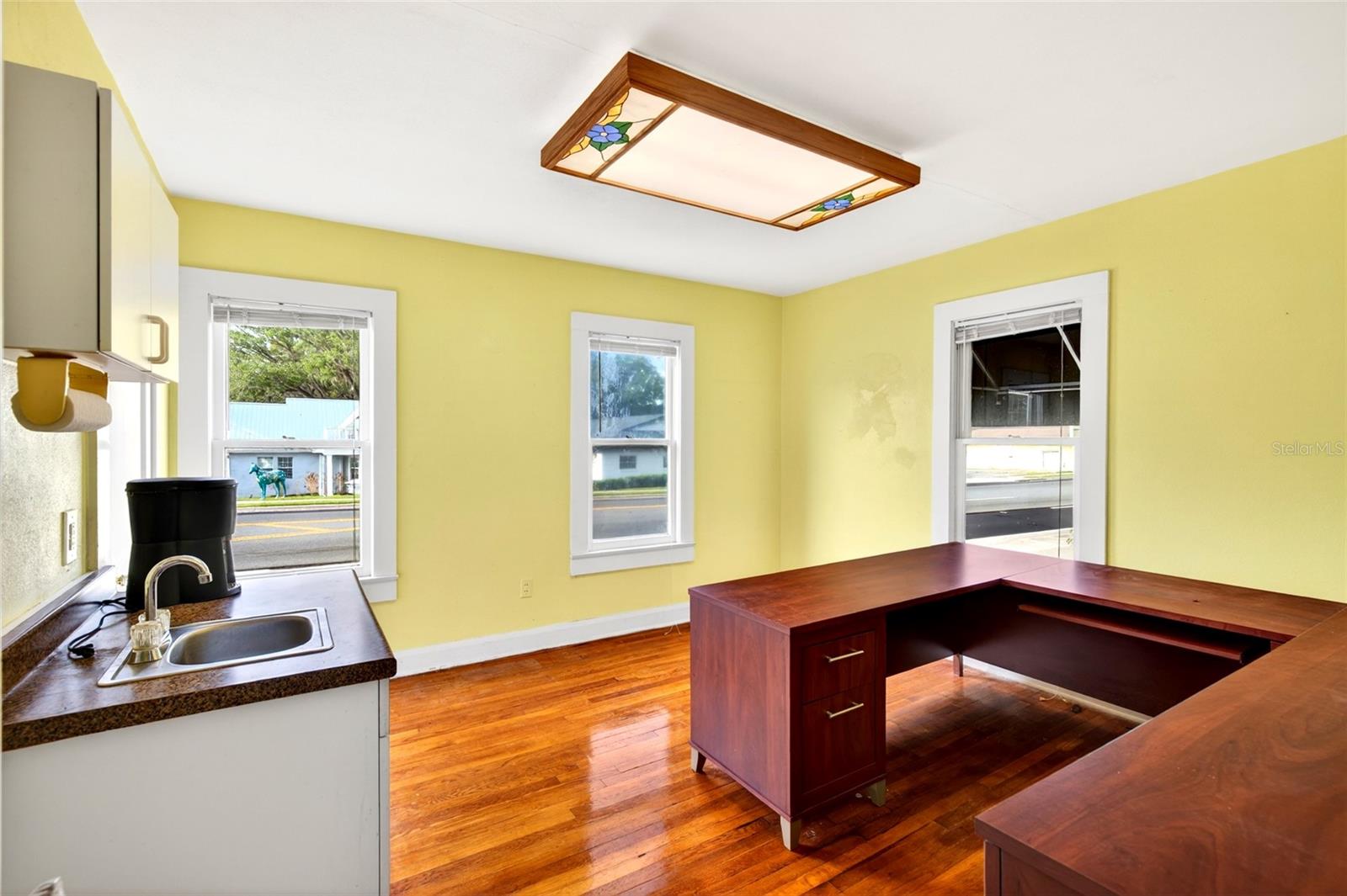 FORT KING HEIGHTS - Commercial Lease