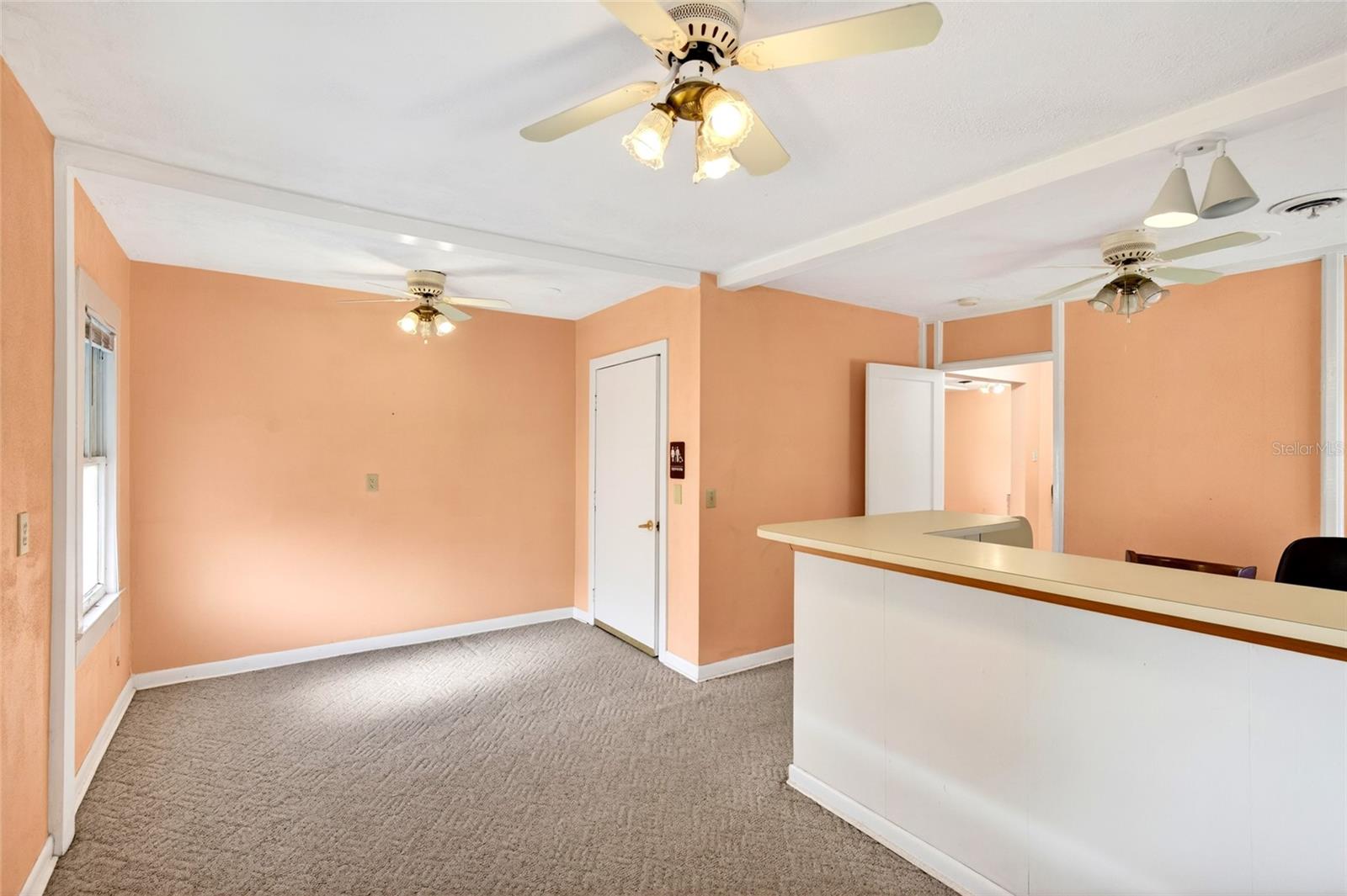 FORT KING HEIGHTS - Commercial Lease