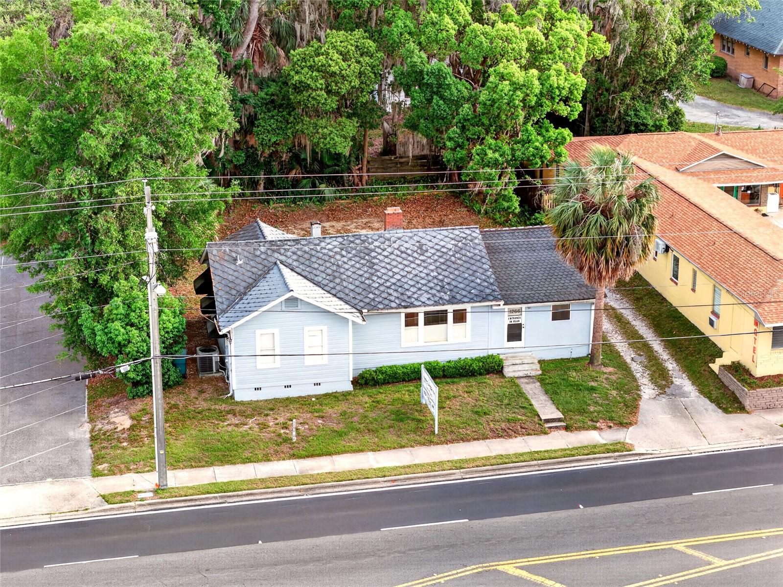 FORT KING HEIGHTS - Commercial Lease