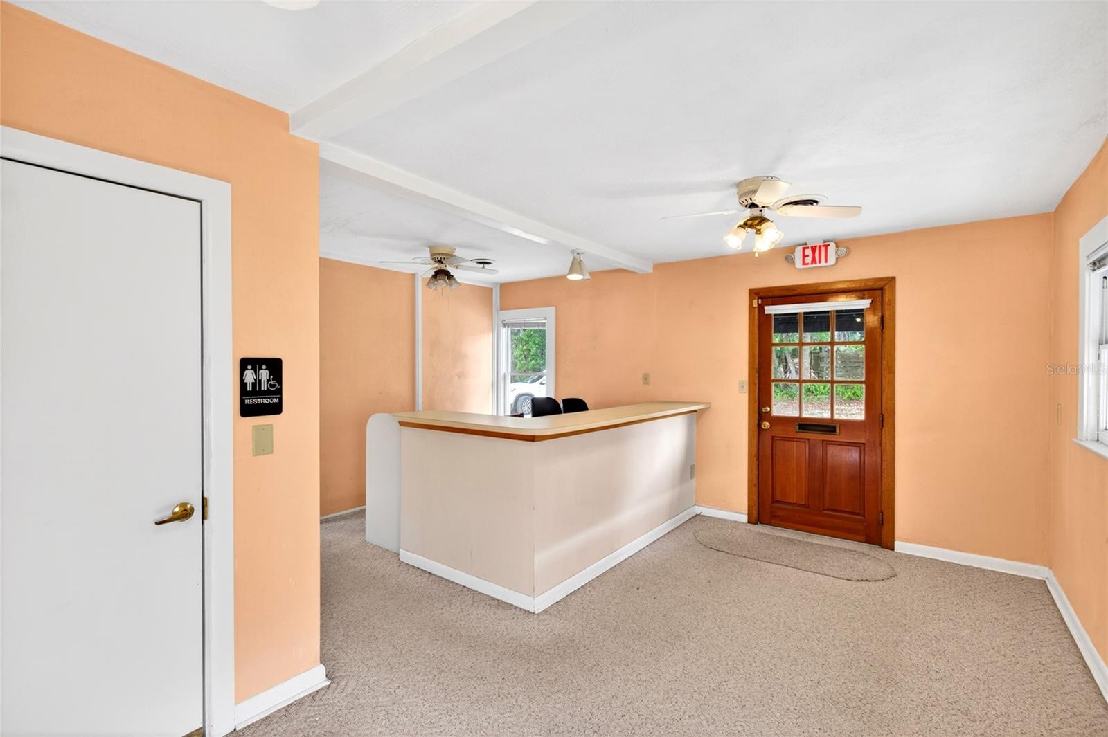 FORT KING HEIGHTS - Commercial Lease