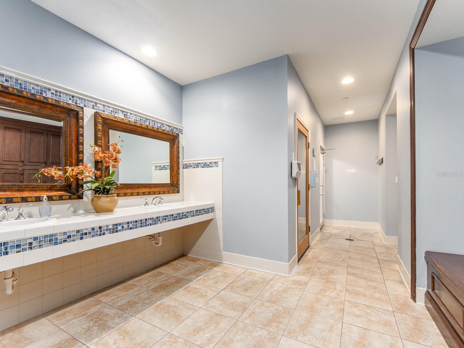 BELLE HARBOR CONDO - Residential Lease