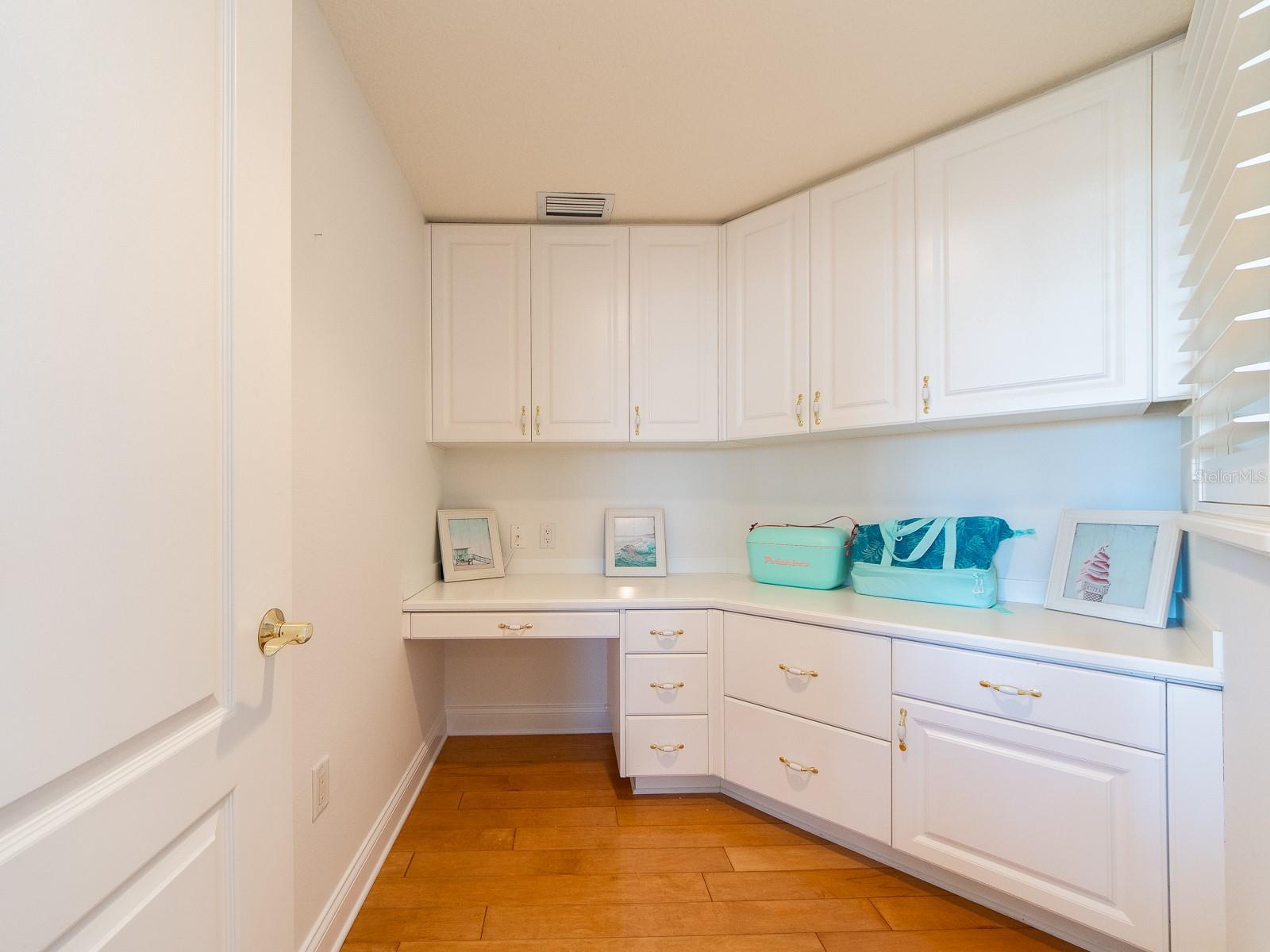 BELLE HARBOR CONDO - Residential Lease