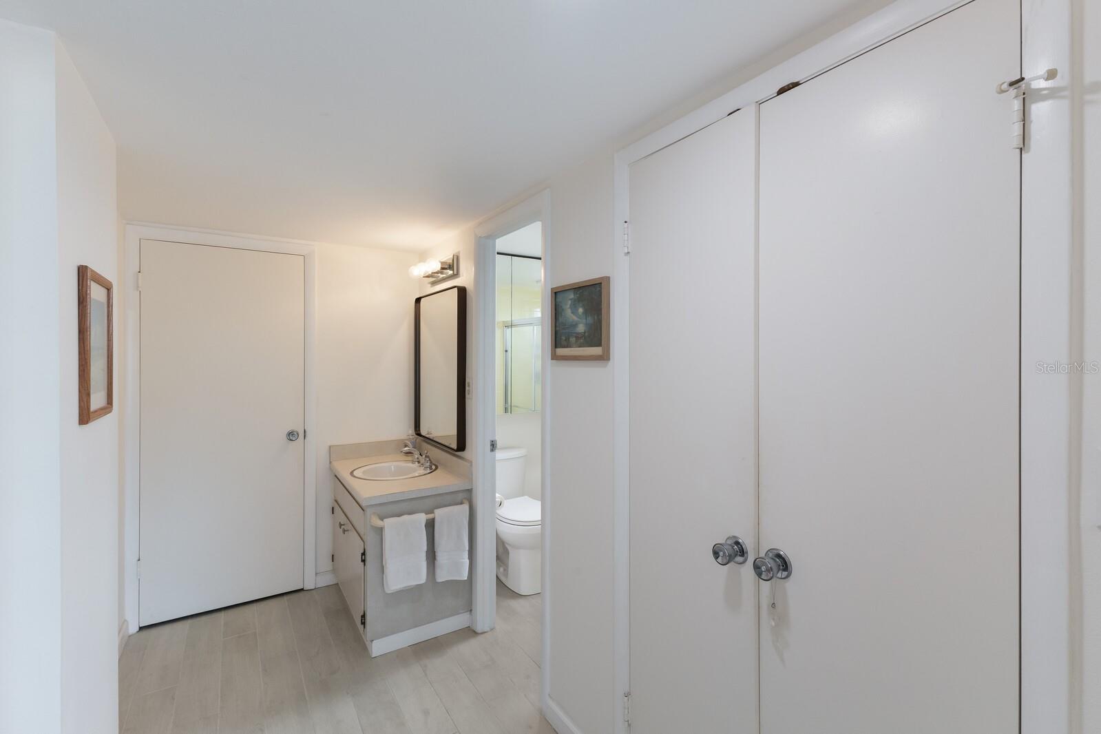 MARTINIQUE APTS SOUTH - Residential