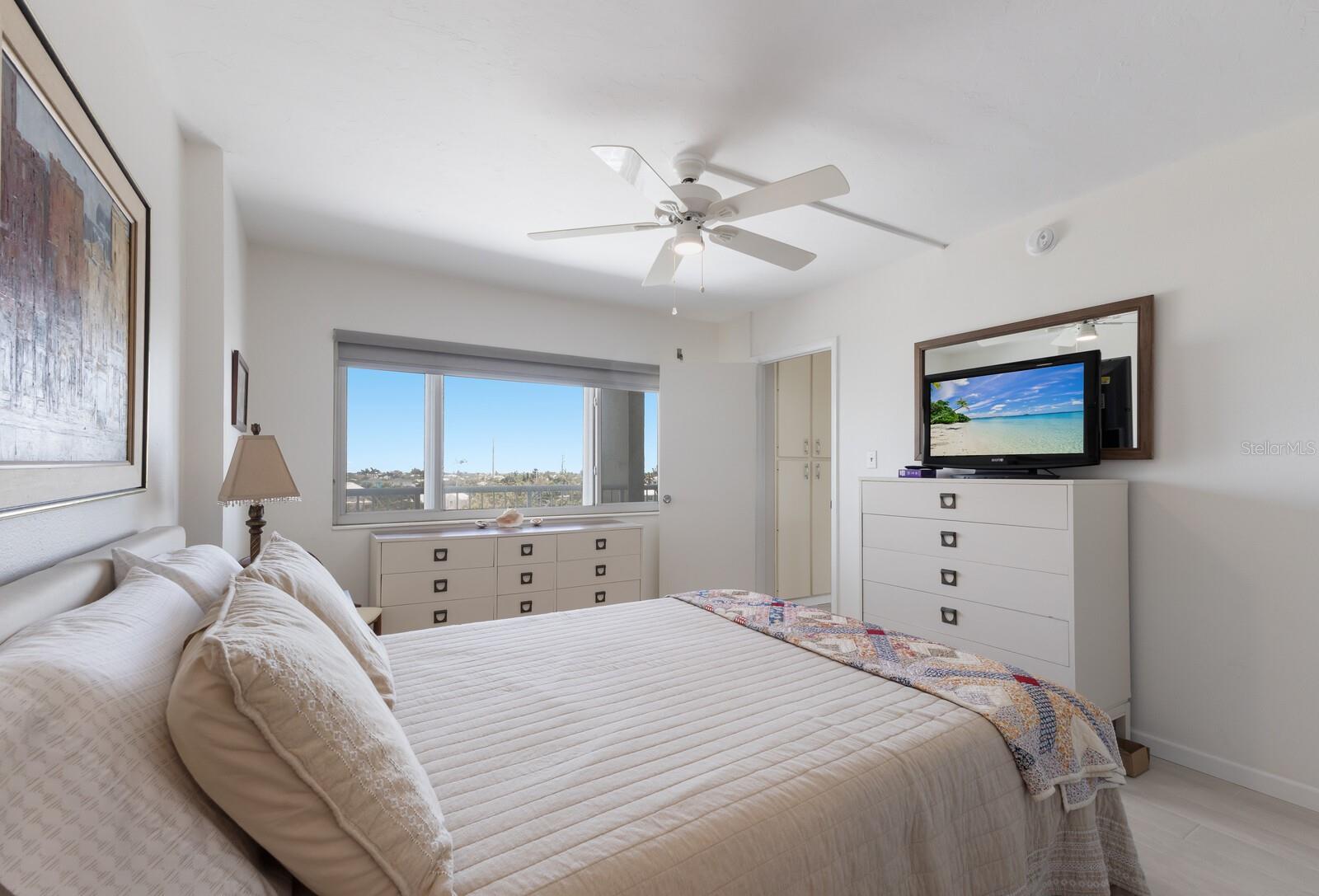 MARTINIQUE APTS SOUTH - Residential