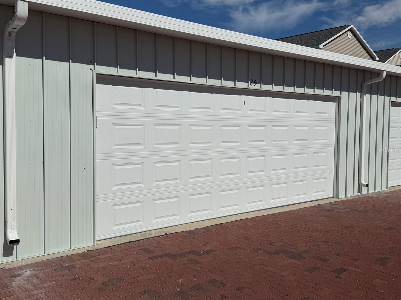 MARTINIQUE APTS SOUTH - Residential