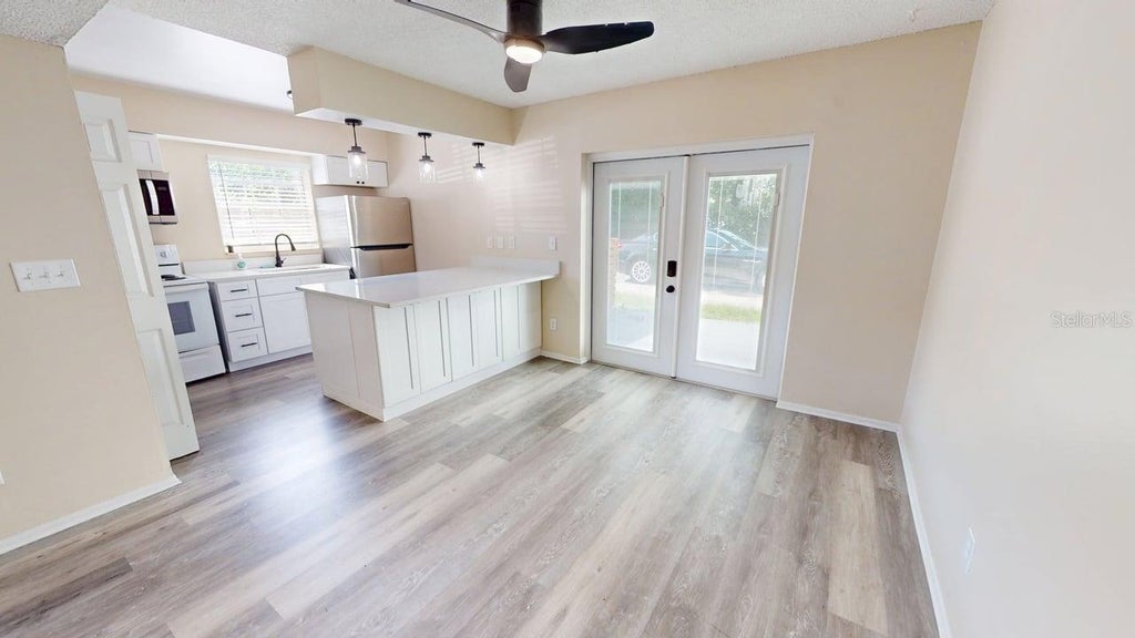 Photo of 1230 E Muriel Street, Orlando, FL 32806 (MLS # O6421457)