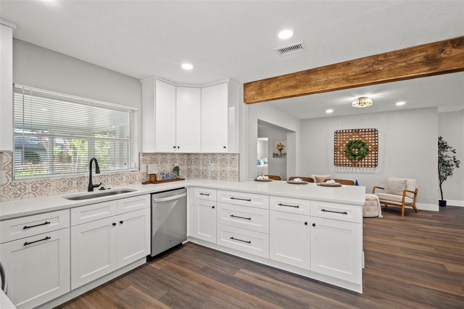 LAKESIDE TERRACE 1ST ADD - Residential