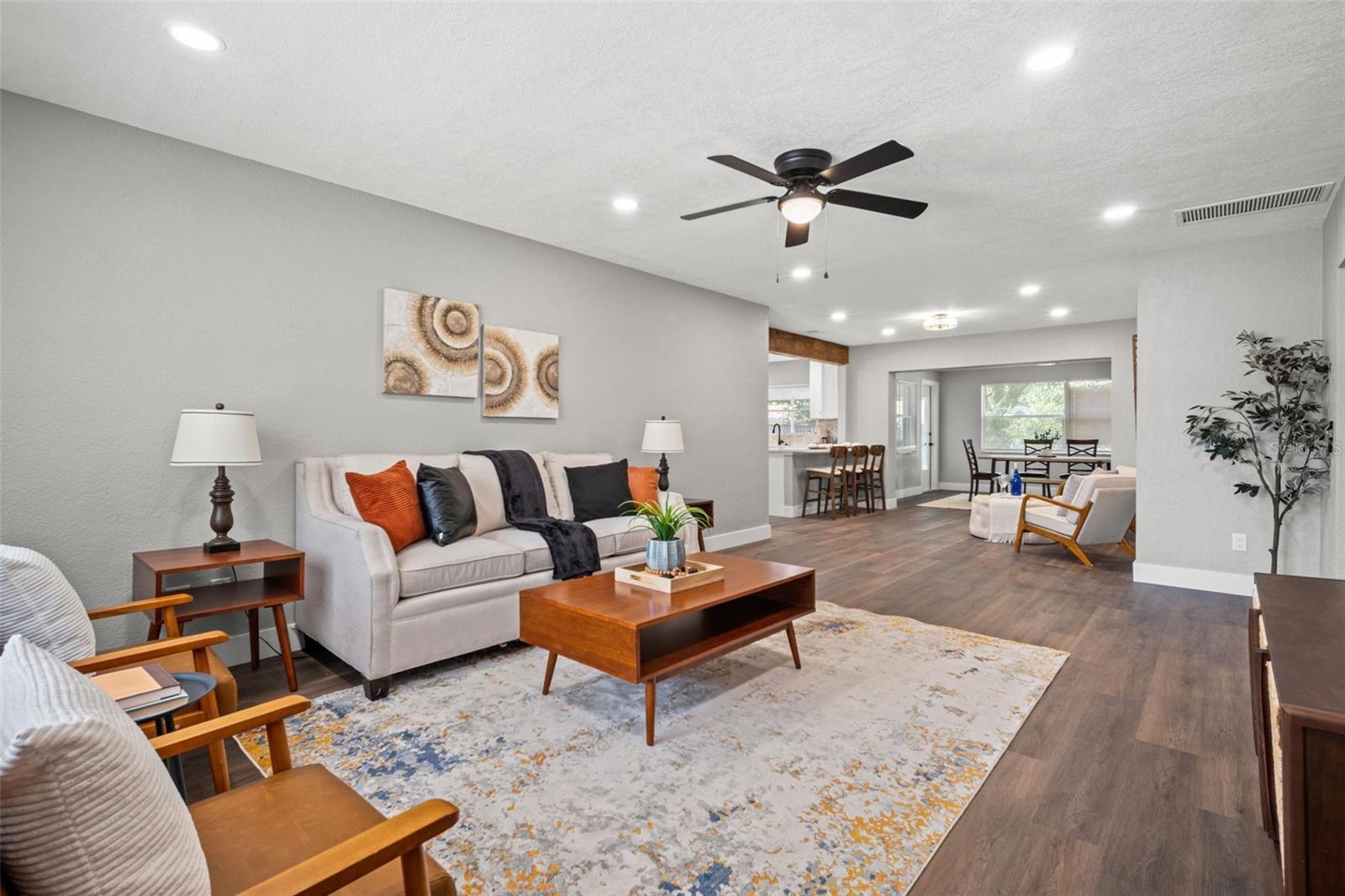 LAKESIDE TERRACE 1ST ADD - Residential