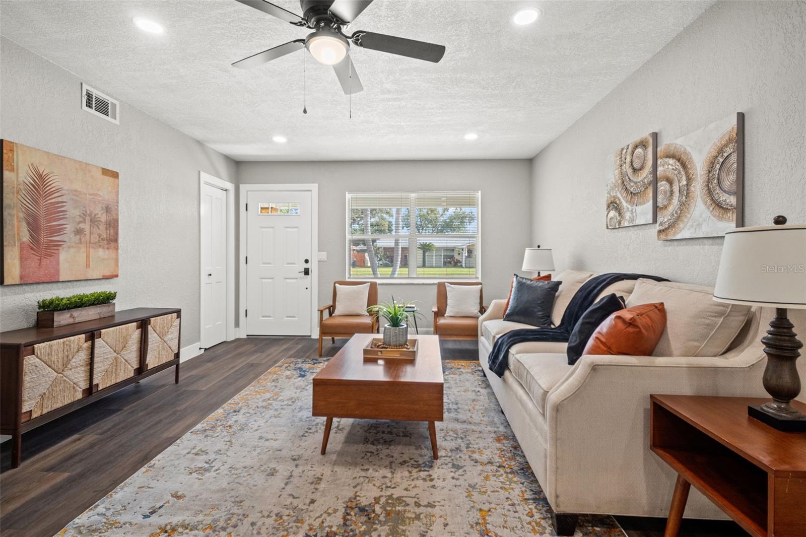 LAKESIDE TERRACE 1ST ADD - Residential