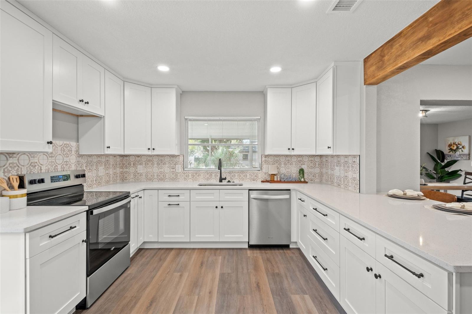 LAKESIDE TERRACE 1ST ADD - Residential