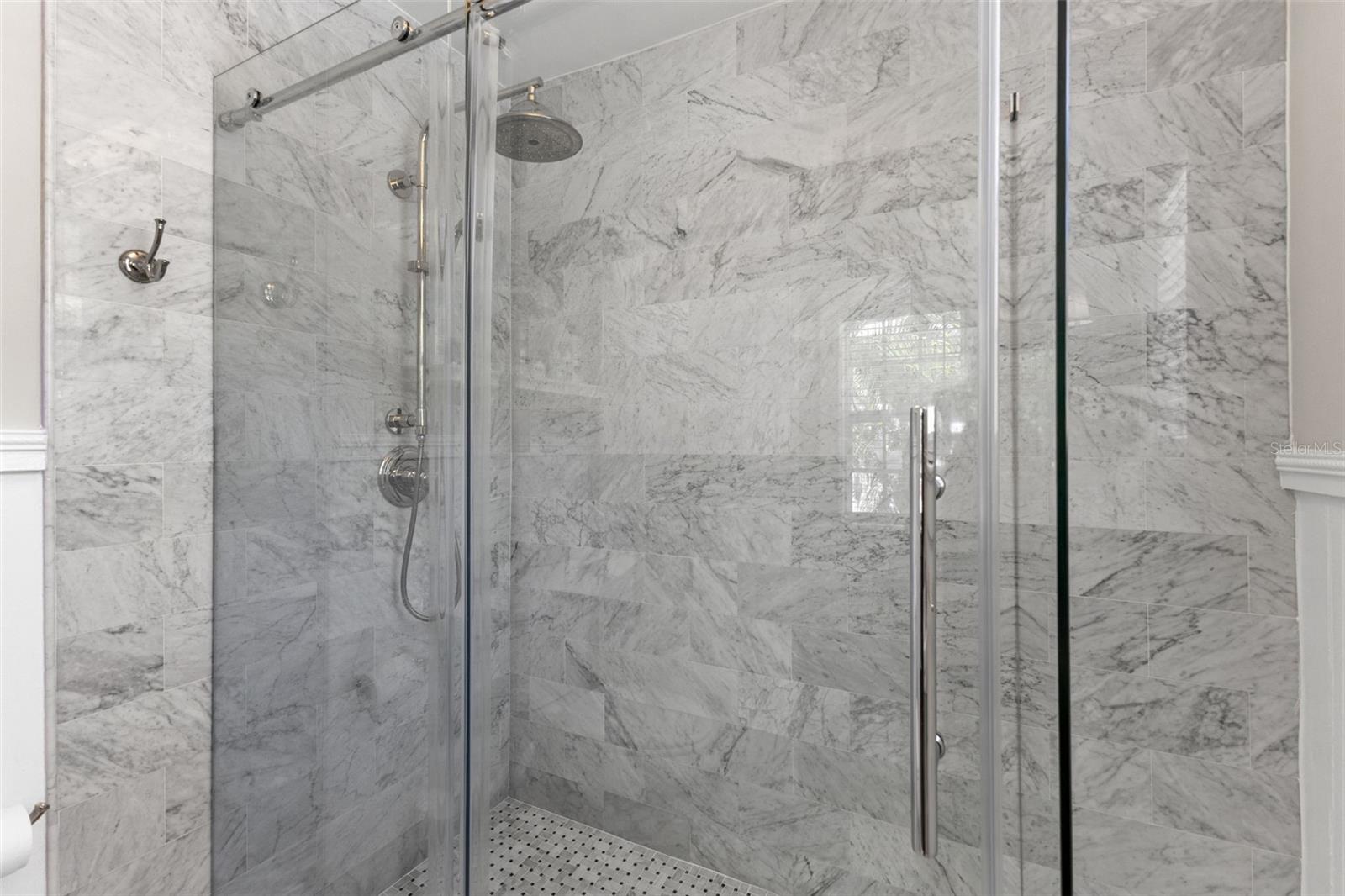 PACKWOOD - Residential Income