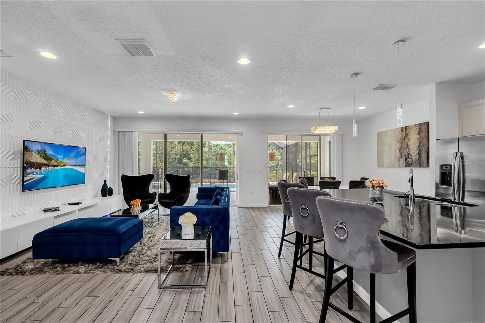 518 MARCELLO BOULEVARD
