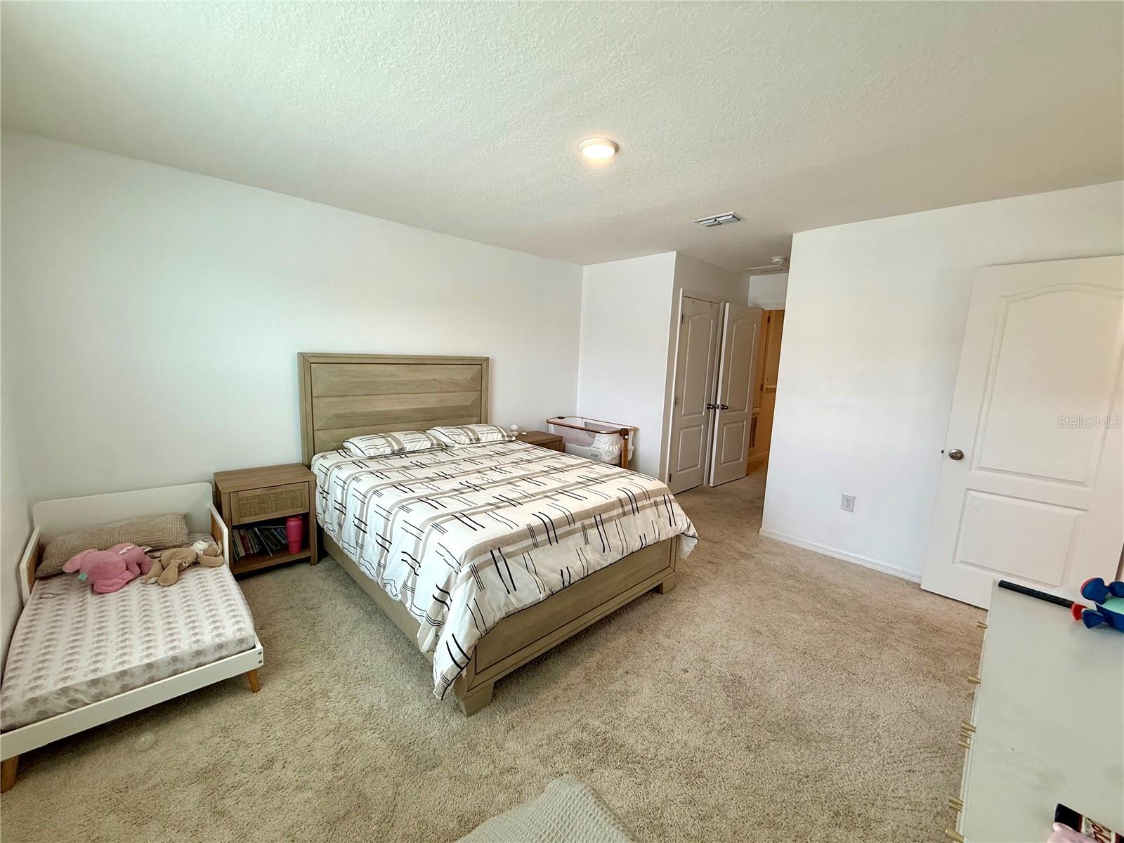 FIESTA KEY PH 2 - Residential