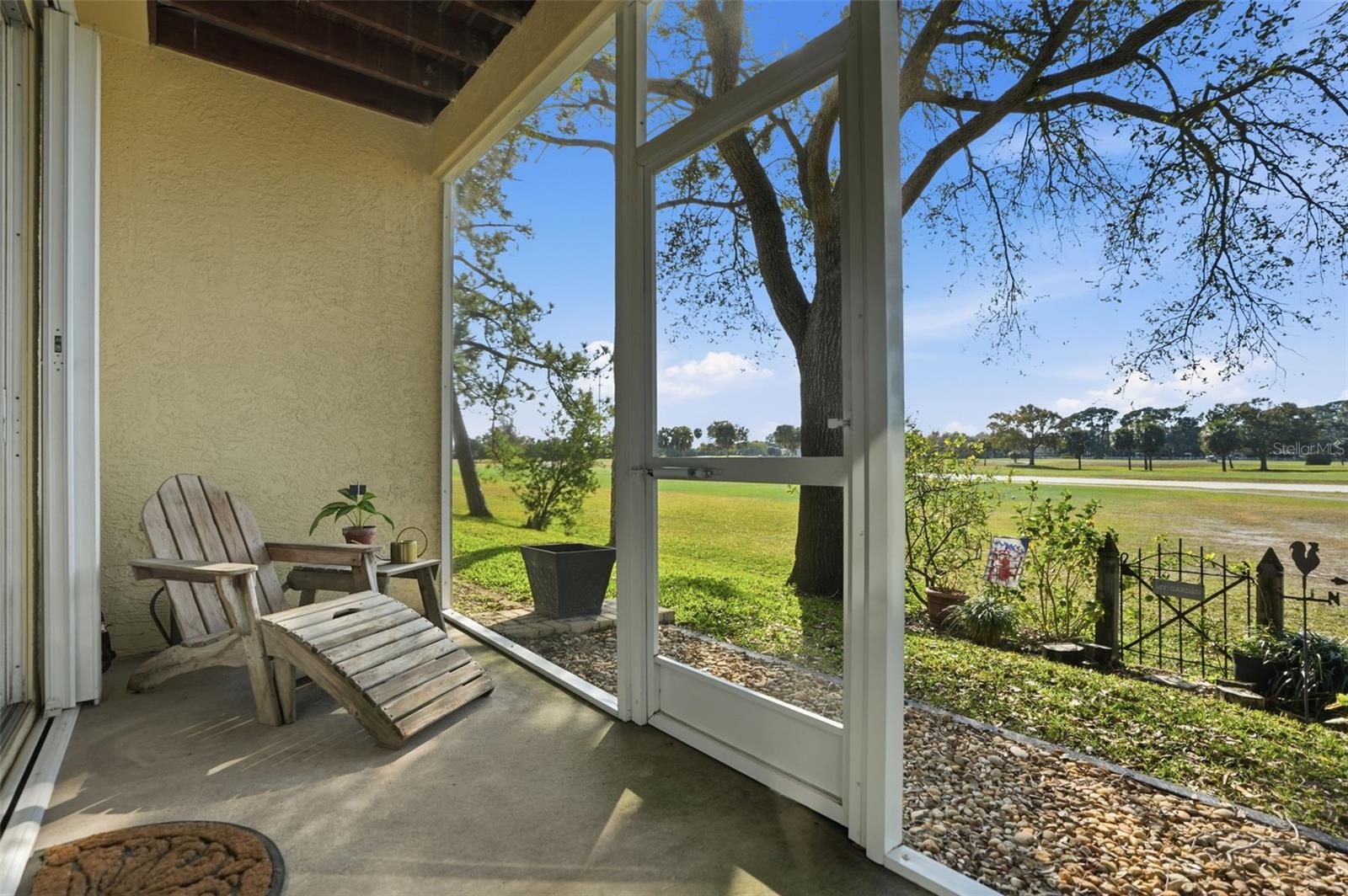 WILLOW GREENS - Residential