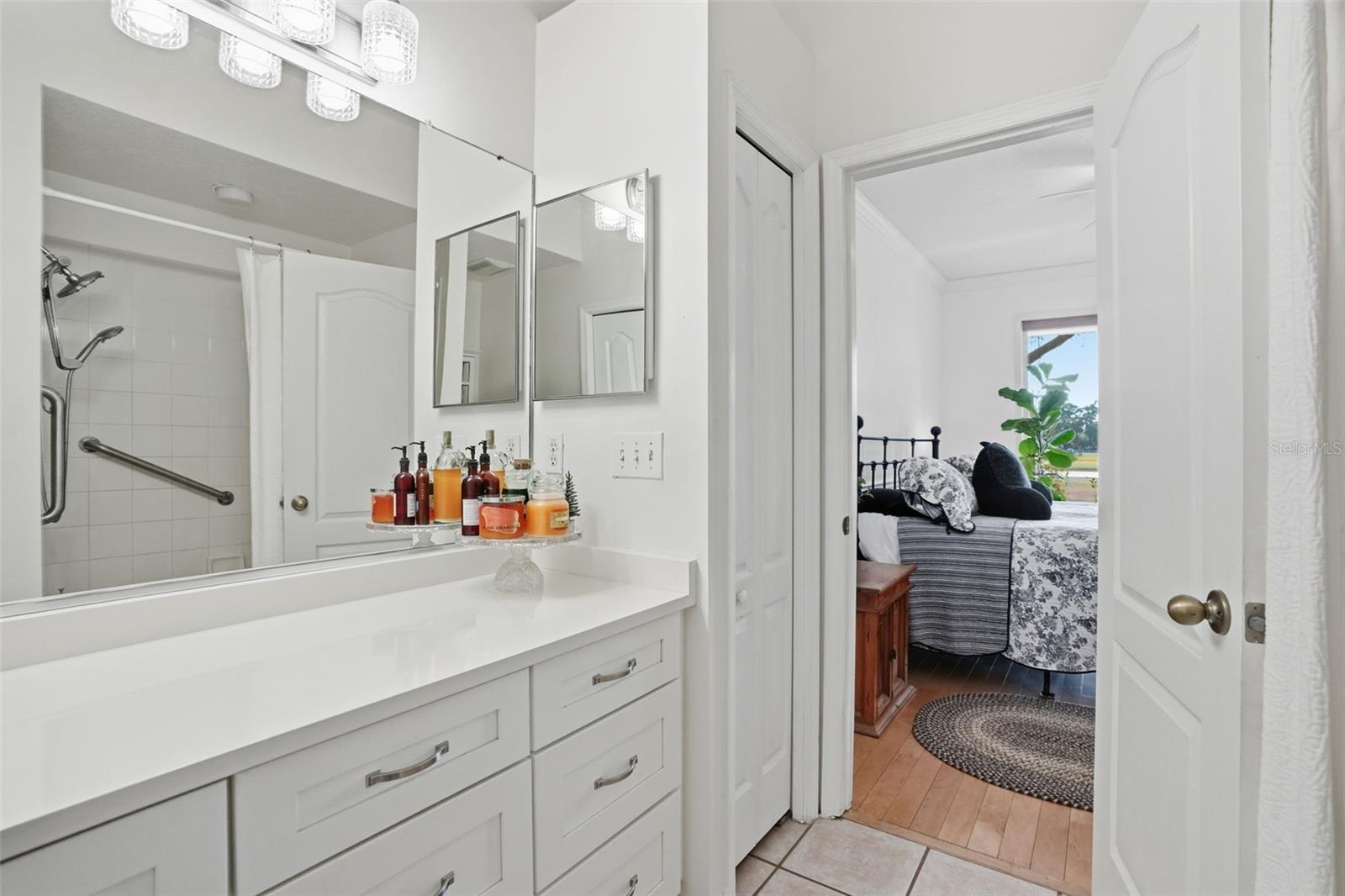 WILLOW GREENS - Residential