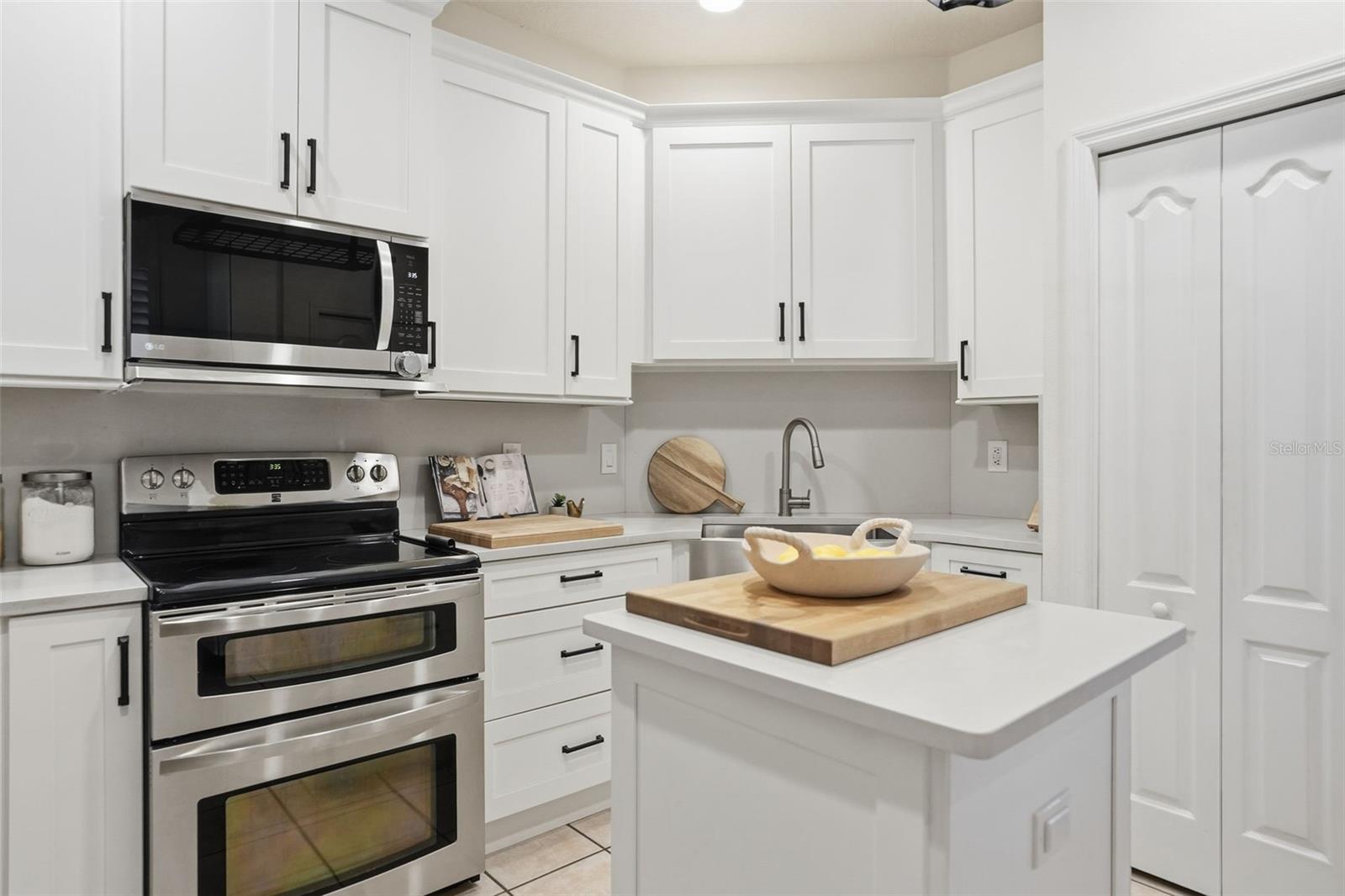 WILLOW GREENS - Residential