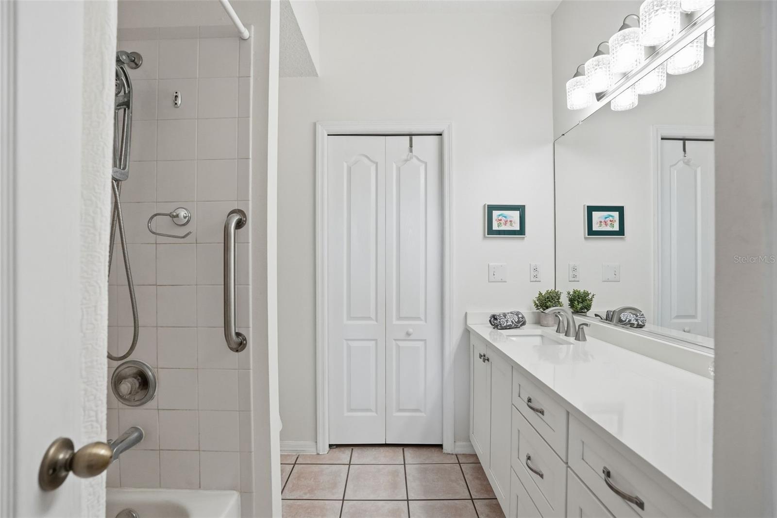 WILLOW GREENS - Residential