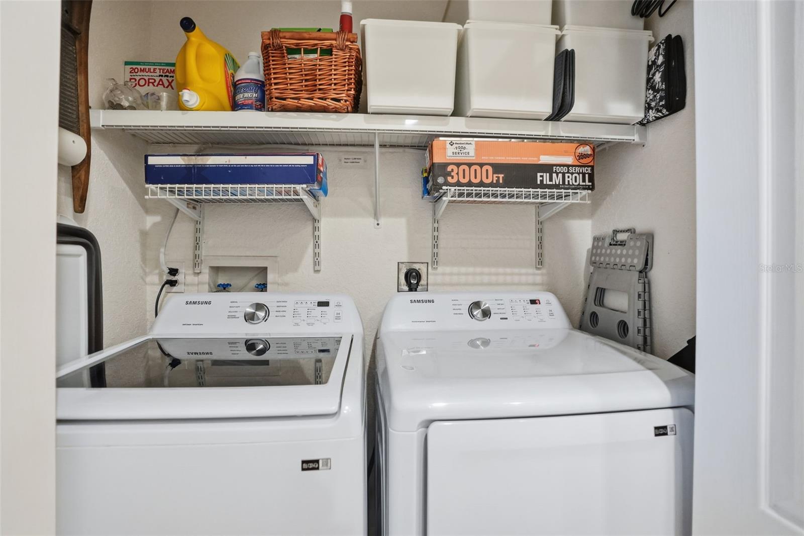 WILLOW GREENS - Residential