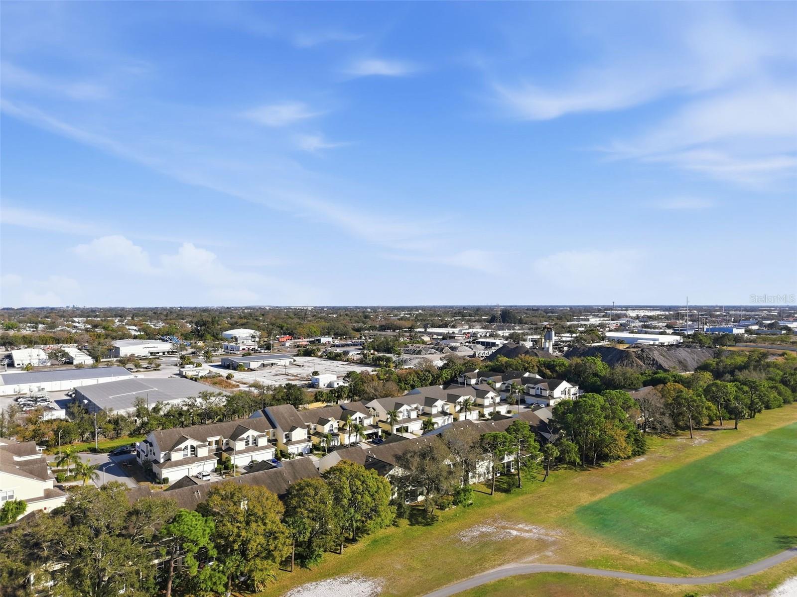 WILLOW GREENS - Residential