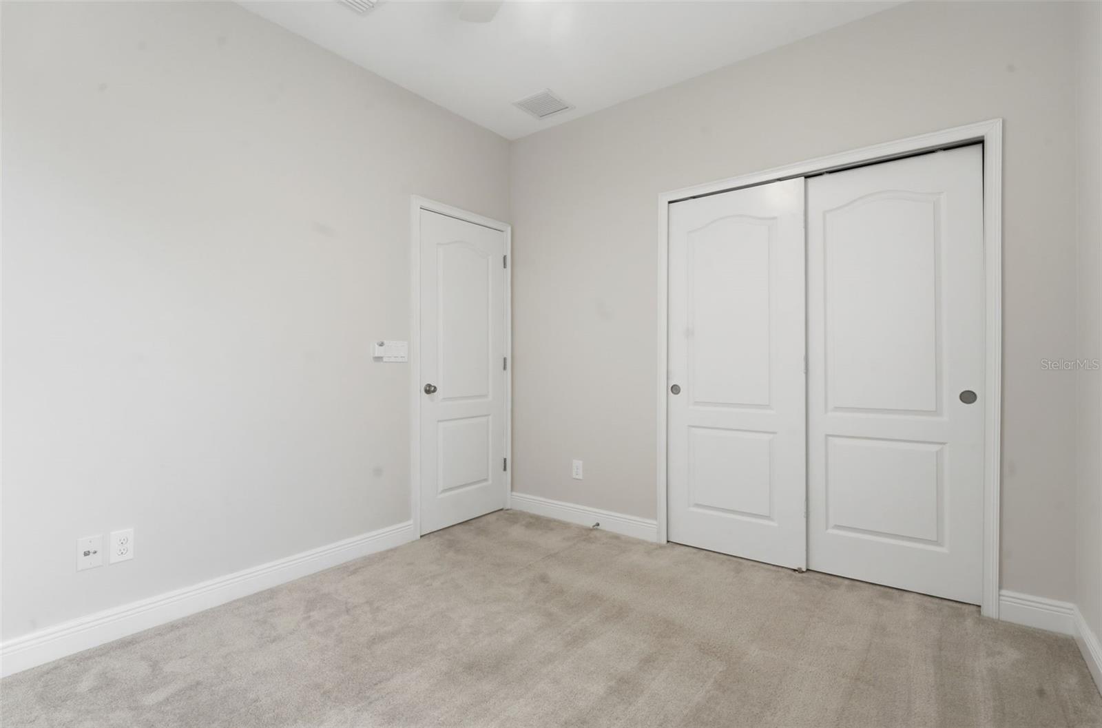 ASHLIN PARK PH 1 - Residential