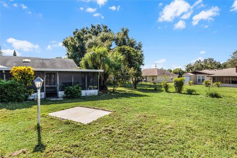 A home in WINTER HAVEN