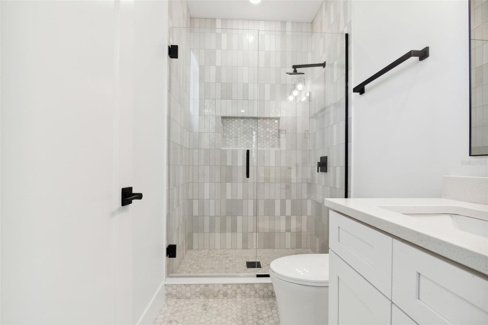 POMS PARK 3 - Residential